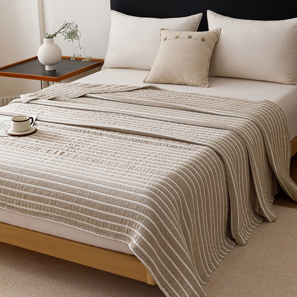 91家纺网 家纺一手货源 找家纺 悦然毛巾被 2026新款全棉外贸条纹格子纱布盖毯 初语棕