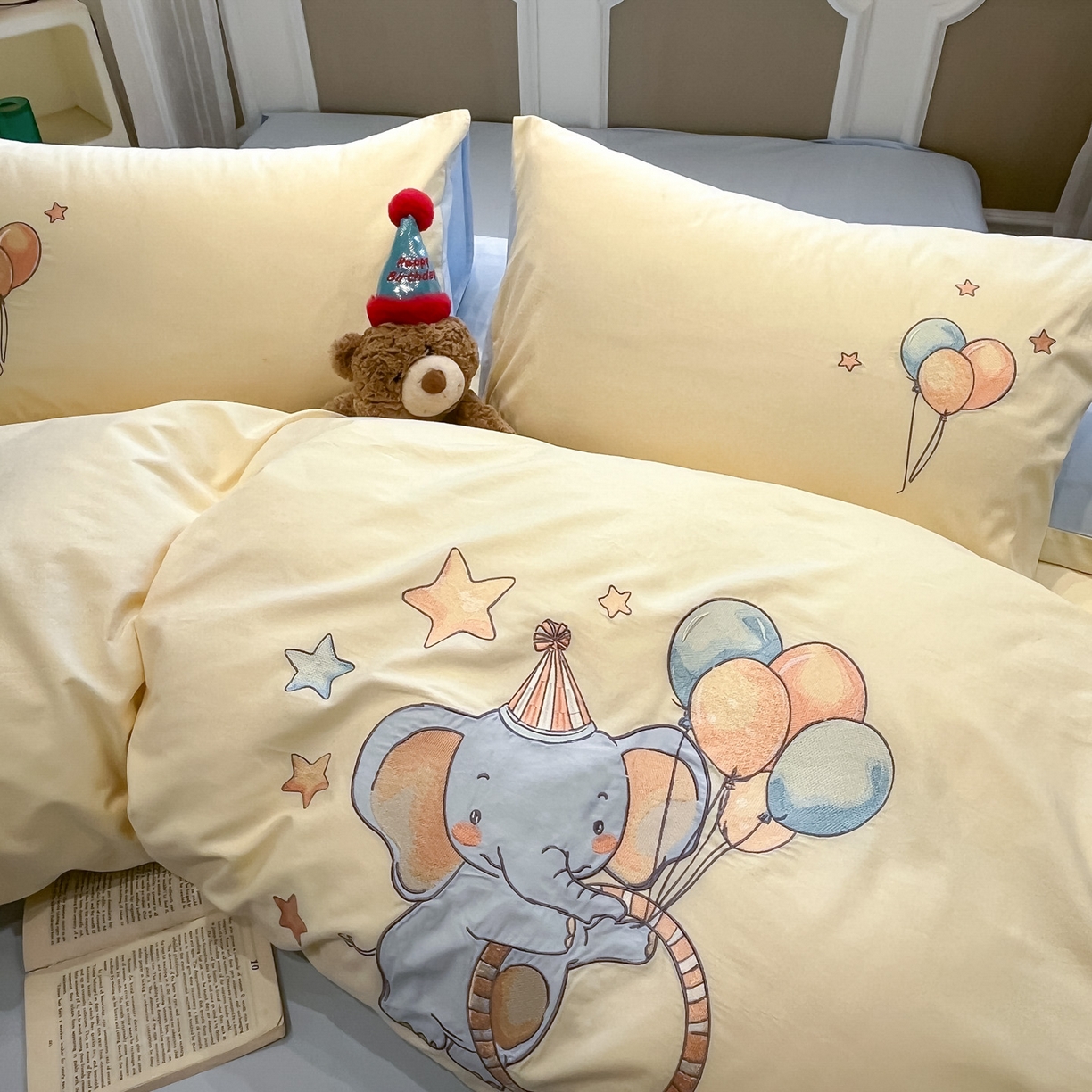 91家纺网 家纺一手货源 找家纺 乐美家纺 2026春夏新款软萌全棉纯棉贴布绣系列四件套 气球小象