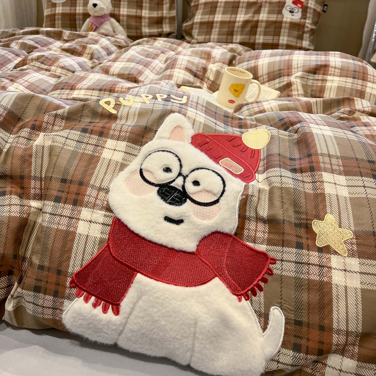 91家纺网 家纺一手货源 找家纺 乐美家纺 2026春夏新款软萌全棉纯棉贴布绣系列四件套 复古英伦西高地