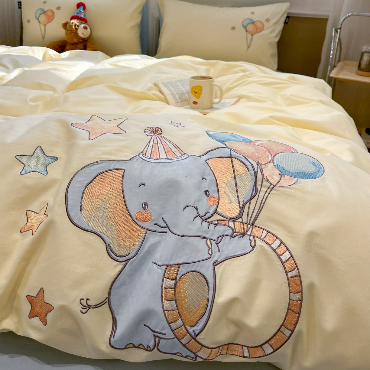 91家纺网 家纺一手货源 找家纺 乐美家纺 2026春夏新款软萌全棉纯棉贴布绣系列四件套 气球小象