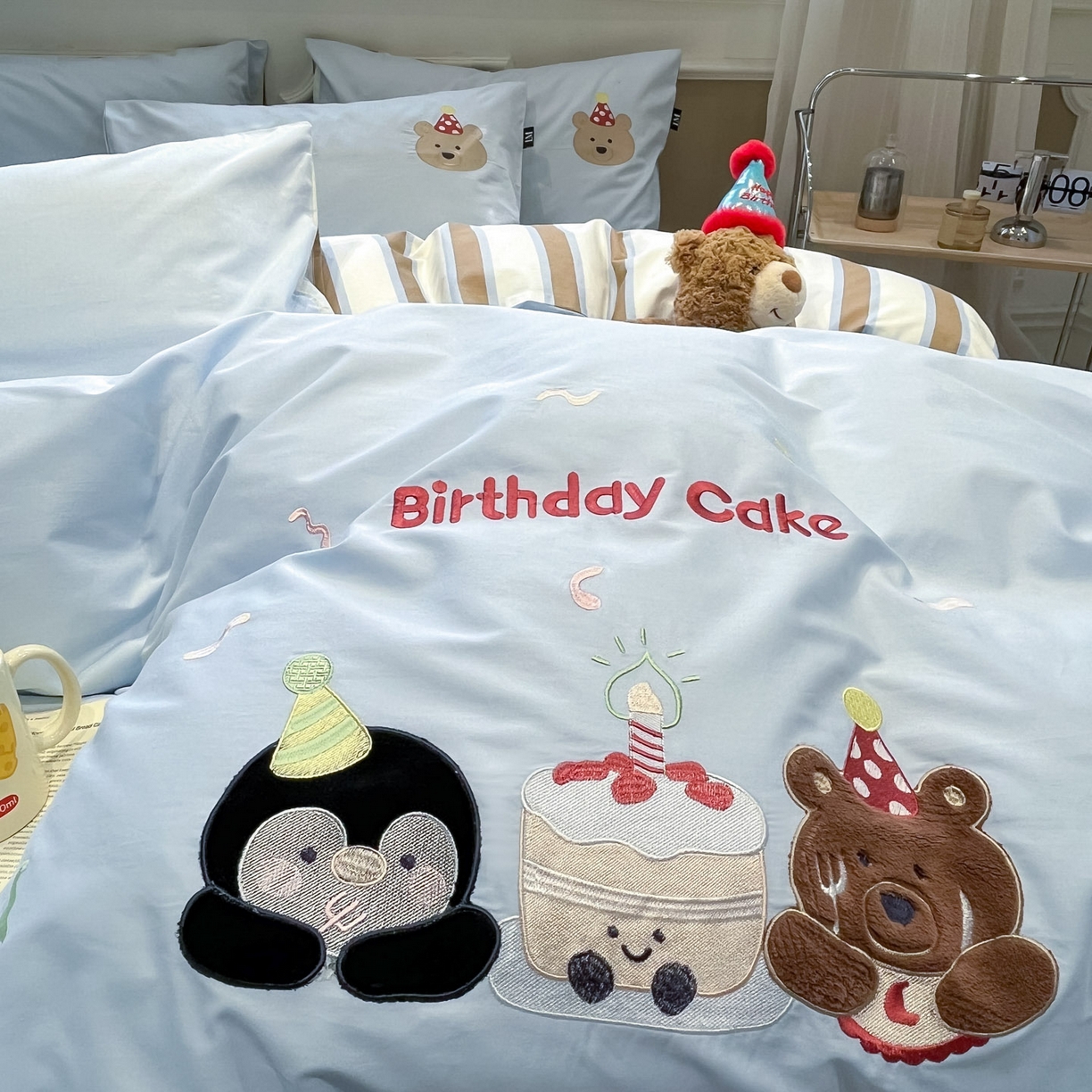 91家纺网 家纺一手货源 找家纺 乐美家纺 2026春夏新款软萌全棉纯棉贴布绣系列四件套 生日派对