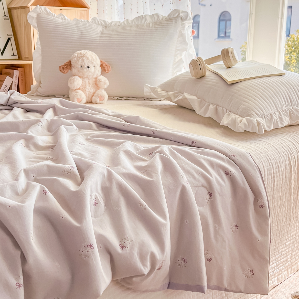 91家纺网 家纺一手货源 找家纺 有货 2026新款全棉棉麻提花印花夏被春秋被被子被-格格花屿系列 芋紫蝶结