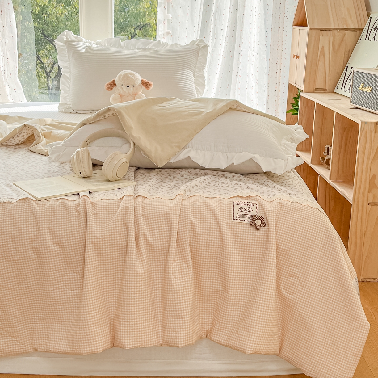 91家纺网 家纺一手货源 找家纺 有货 2026新款全棉棉麻提花印花夏被春秋被被子被-格格花屿系列 奶咖花簇