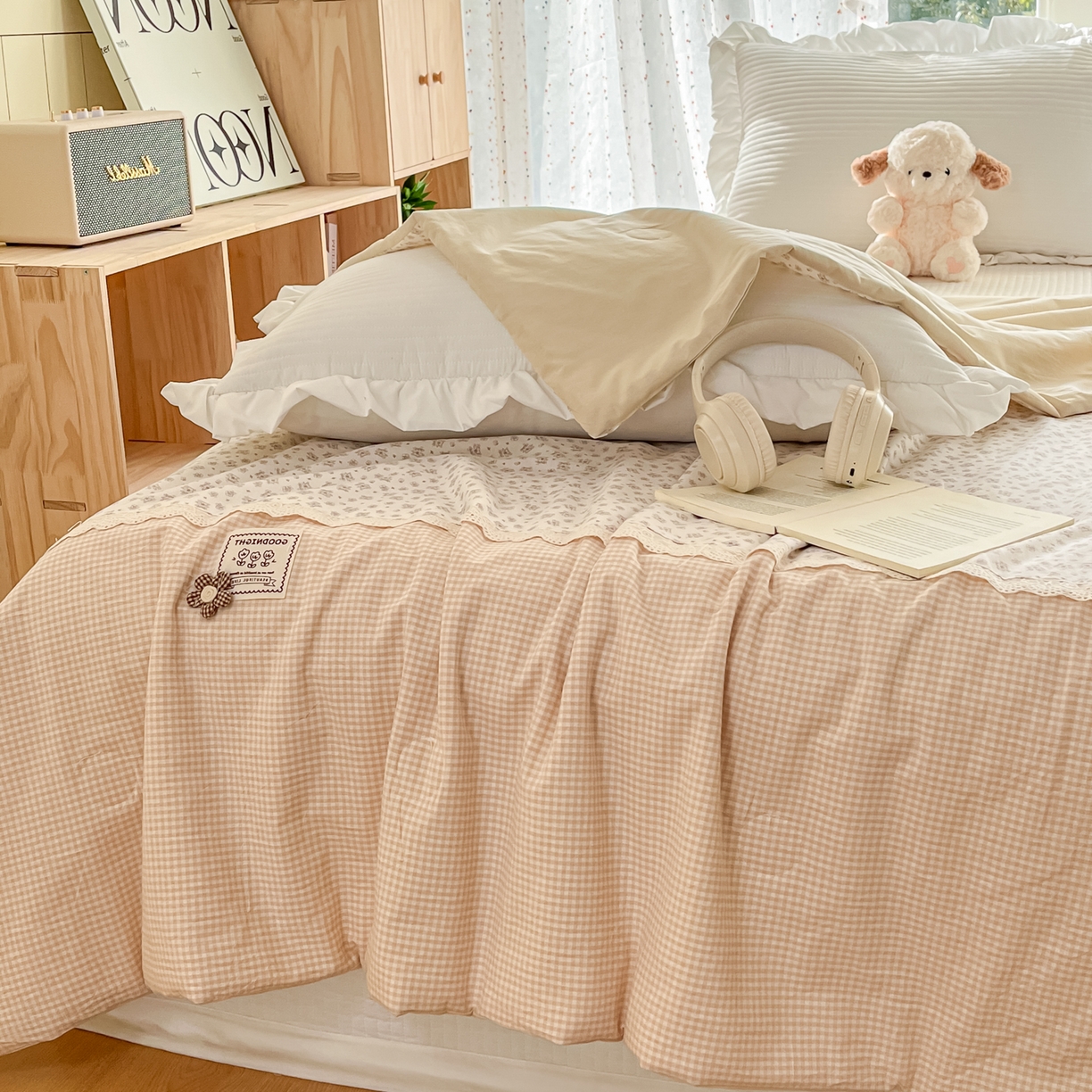 91家纺网 家纺一手货源 找家纺 有货 2026新款全棉棉麻提花印花夏被春秋被被子被-格格花屿系列 奶咖花簇