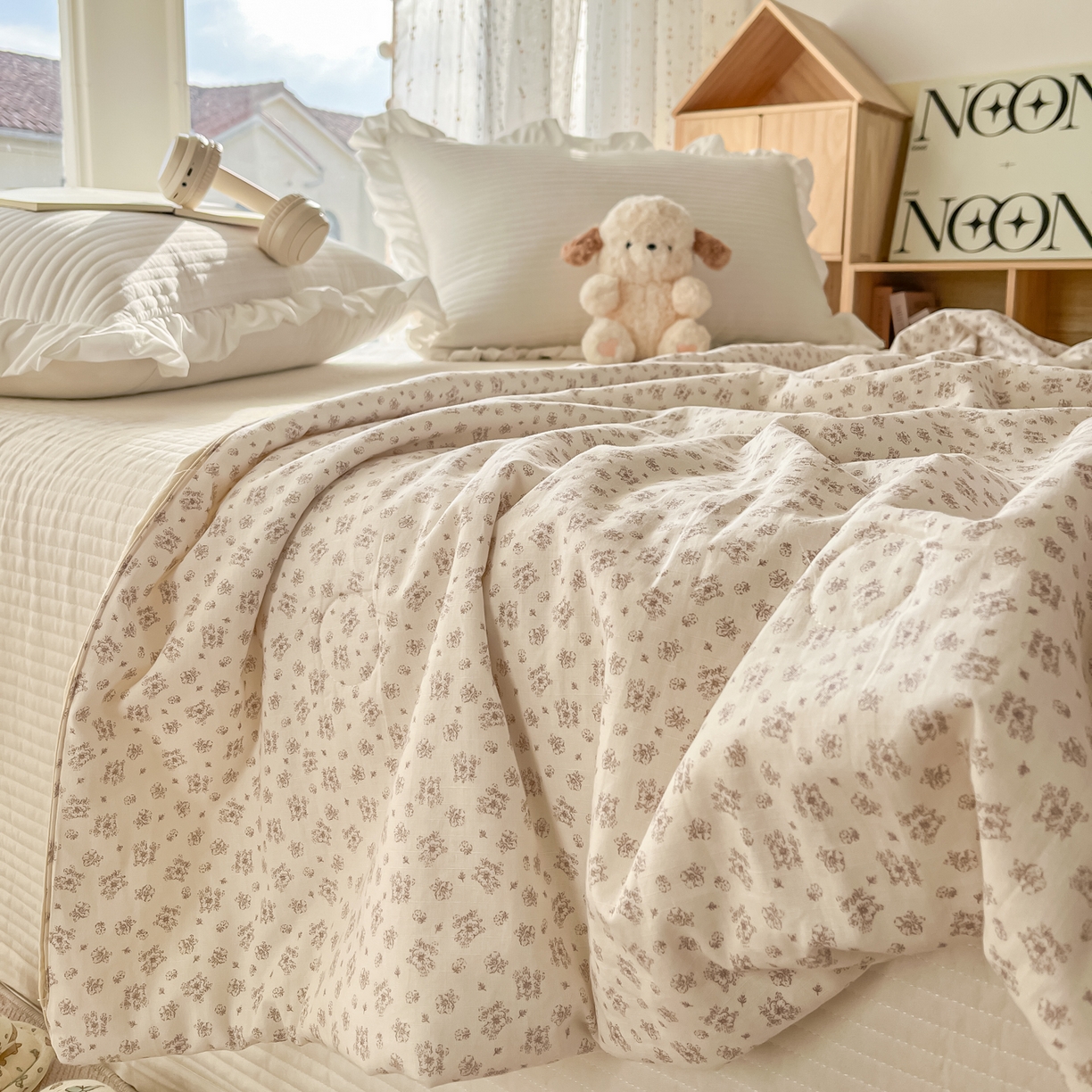 91家纺网 家纺一手货源 找家纺 有货 2026新款全棉棉麻提花印花夏被春秋被被子被-格格花屿系列 奶咖花簇