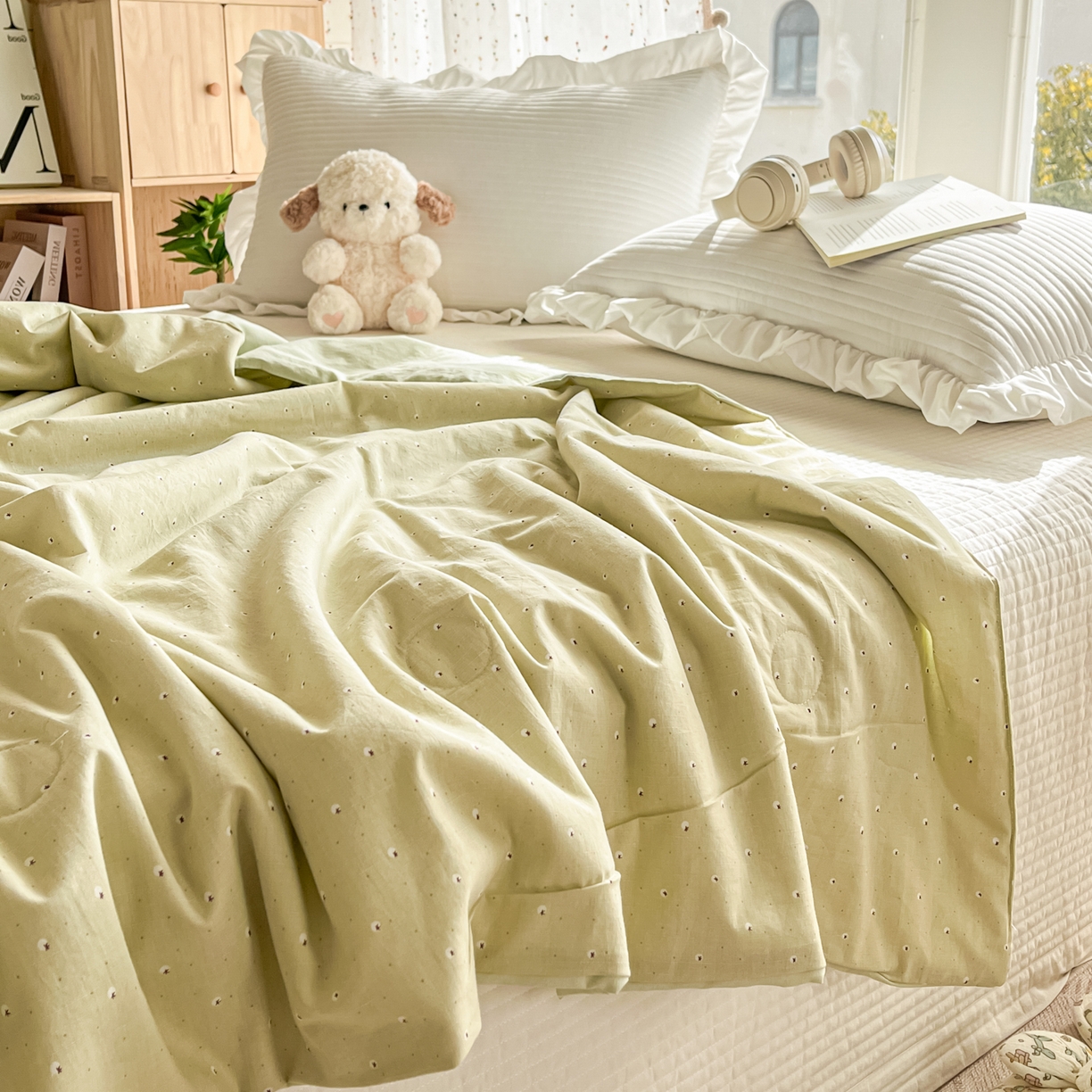 91家纺网 家纺一手货源 找家纺 有货 2026新款全棉棉麻提花印花夏被春秋被被子被-格格花屿系列 春绿星点