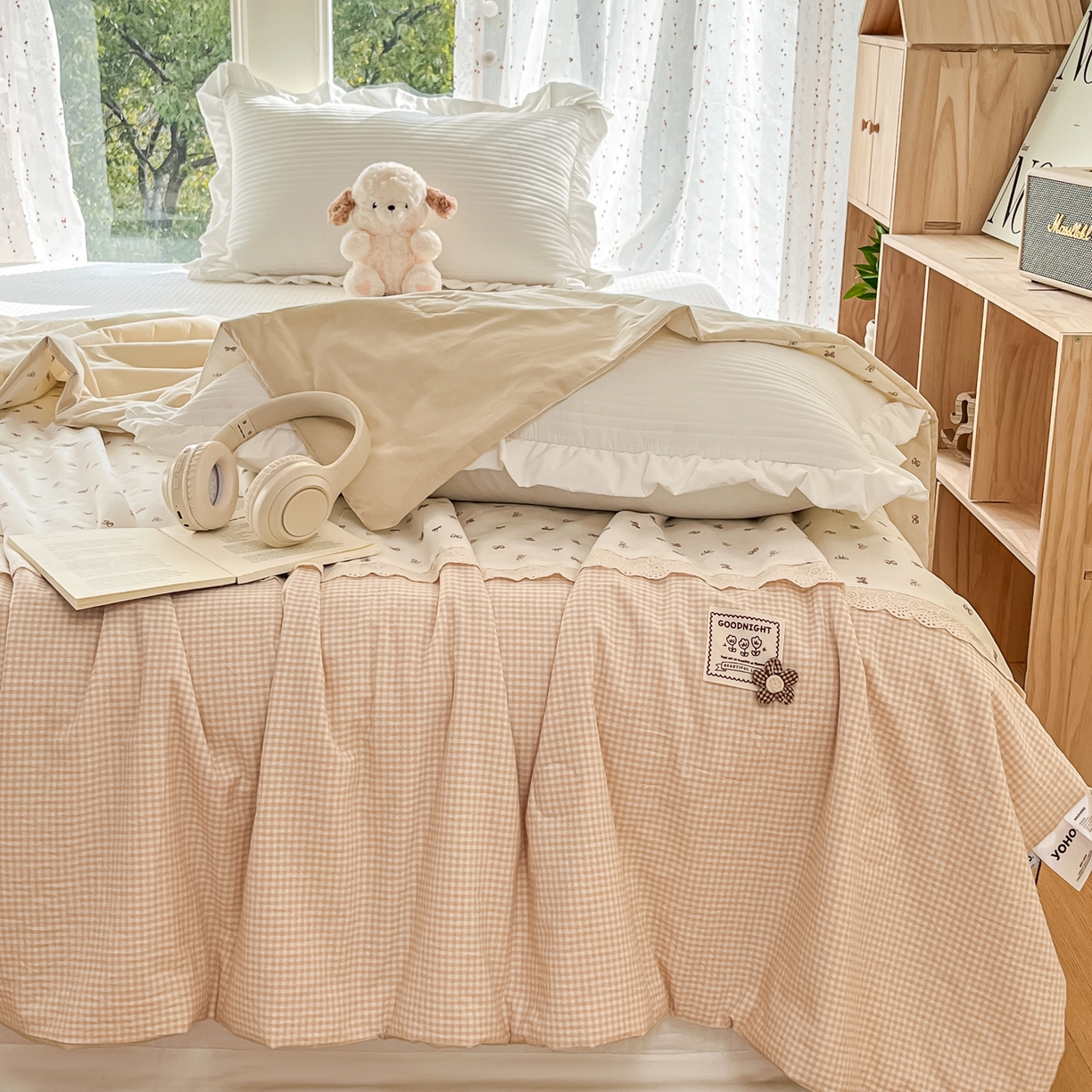 91家纺网 家纺一手货源 找家纺 有货 2026新款全棉棉麻提花印花夏被春秋被被子被-格格花屿系列 奶白蝴蝶