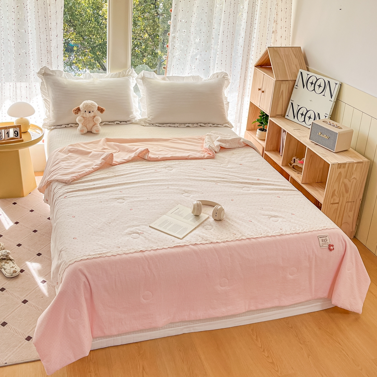 91家纺网 家纺一手货源 找家纺 有货 2026新款全棉棉麻提花印花夏被春秋被被子被-格格花屿系列 粉莓朵朵