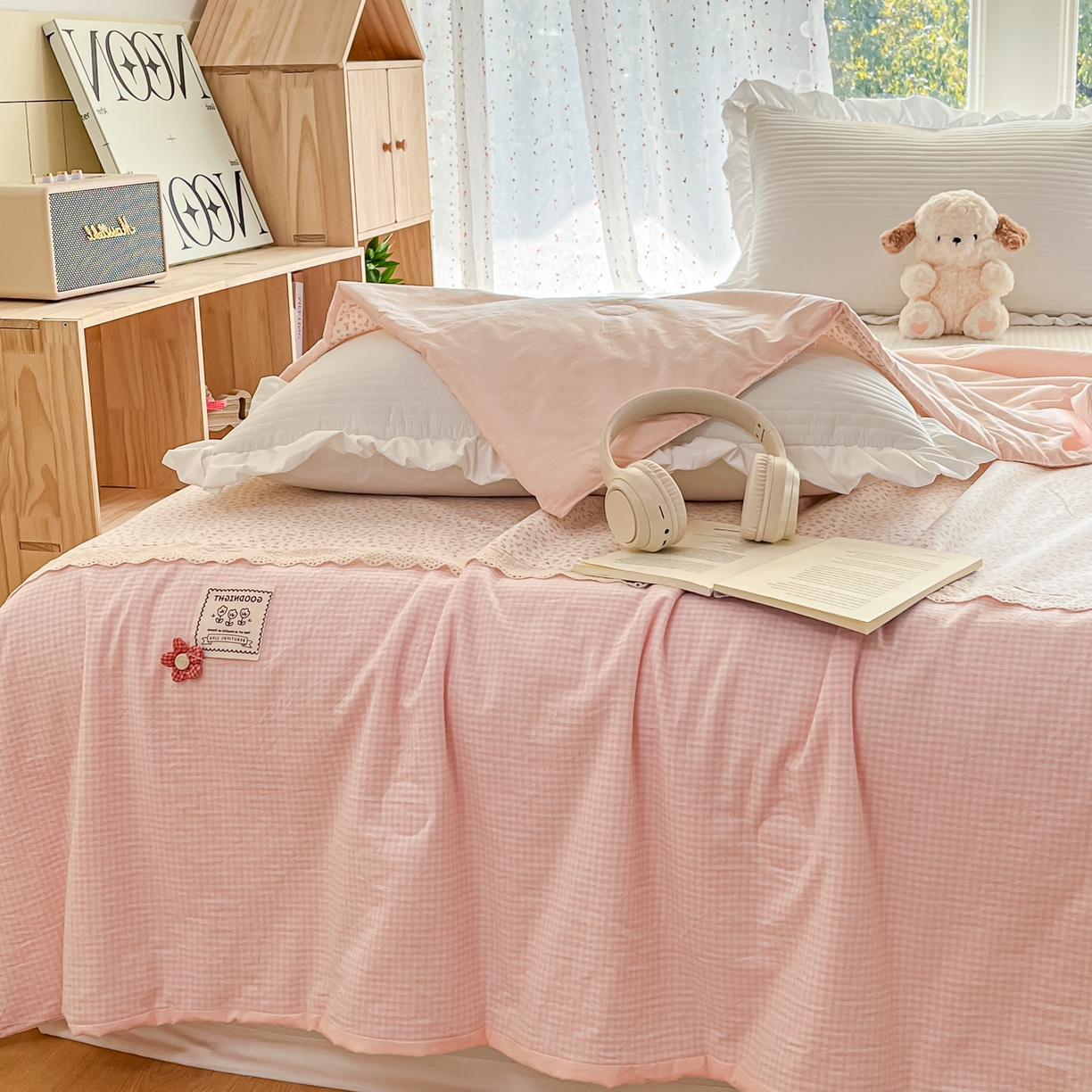 91家纺网 家纺一手货源 找家纺 有货 2026新款全棉棉麻提花印花夏被春秋被被子被-格格花屿系列 樱粉碎花