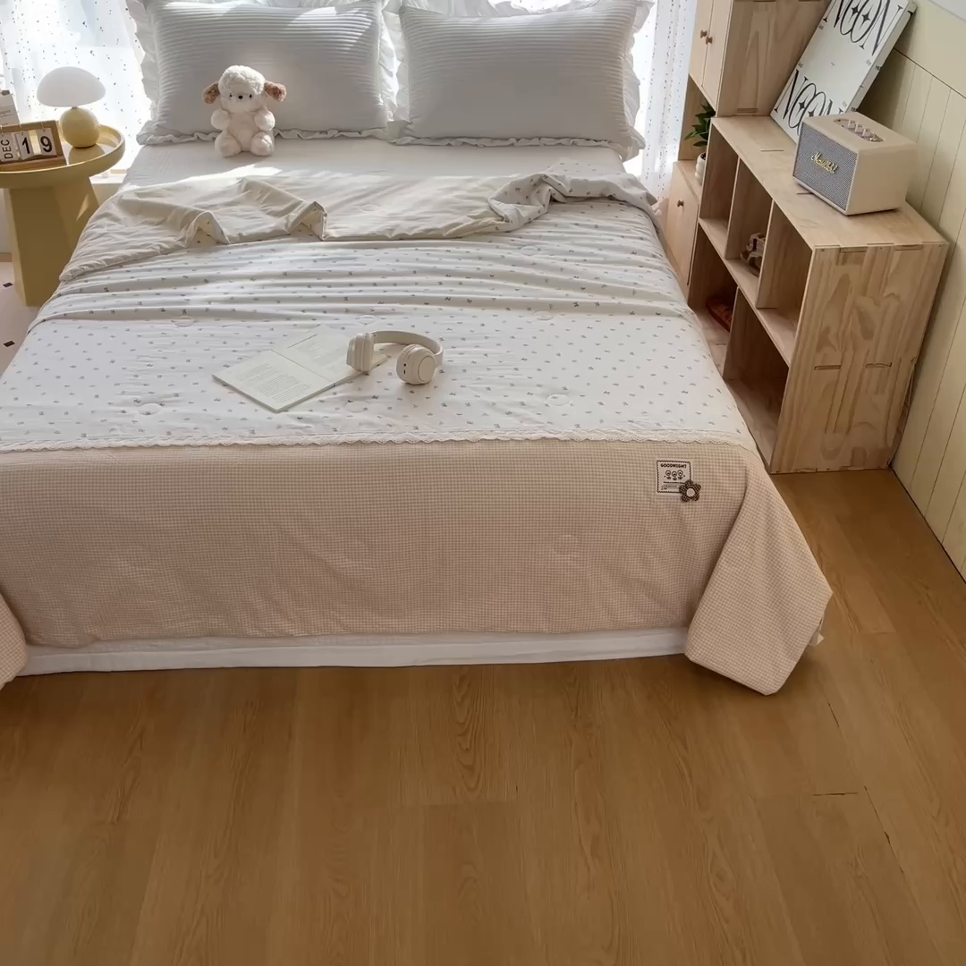 91家纺网 家纺一手货源 找家纺 有货 2026新款全棉棉麻提花印花夏被春秋被被子被-格格花屿系列 奶白蝴蝶