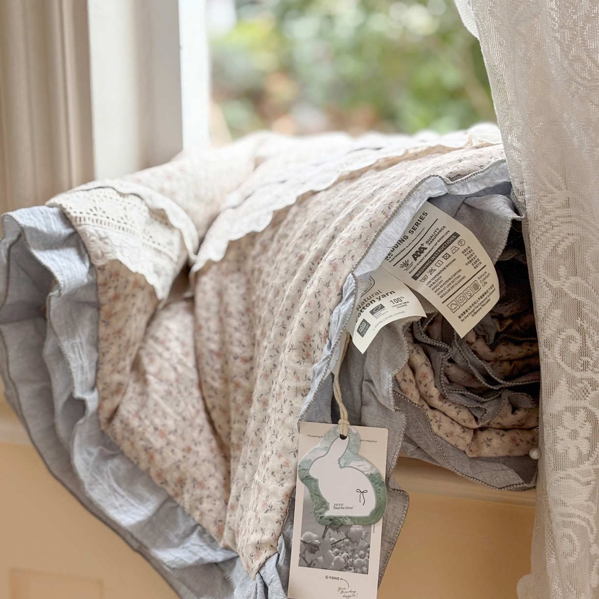 91家纺网 家纺一手货源 找家纺 有货 2026春夏新款全棉双层纱被子被芯-南法假日系列 杏蒲英