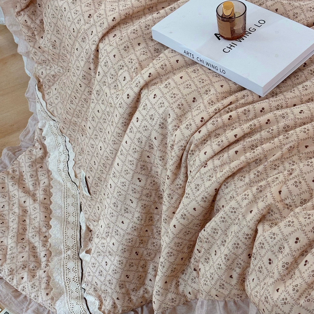 91家纺网 家纺一手货源 找家纺 有货 2026春夏新款全棉双层纱被子被芯-南法假日系列 桃心曲