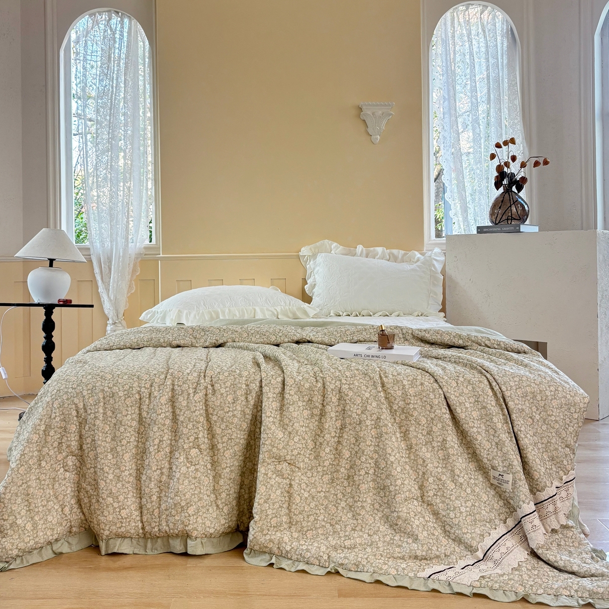 91家纺网 家纺一手货源 找家纺 有货 2026春夏新款全棉双层纱被子被芯-南法假日系列 青柠菊