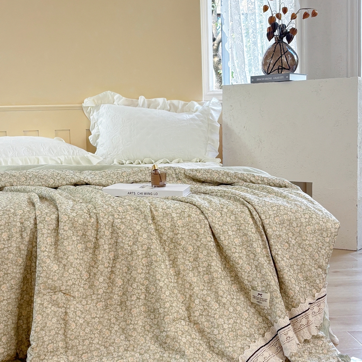 91家纺网 家纺一手货源 找家纺 有货 2026春夏新款全棉双层纱被子被芯-南法假日系列 青柠菊