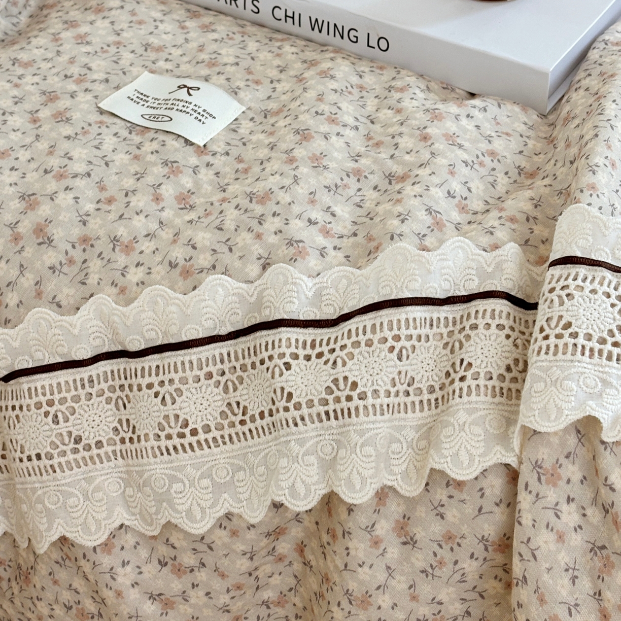 91家纺网 家纺一手货源 找家纺 有货 2026春夏新款全棉双层纱被子被芯-南法假日系列 杏蒲英