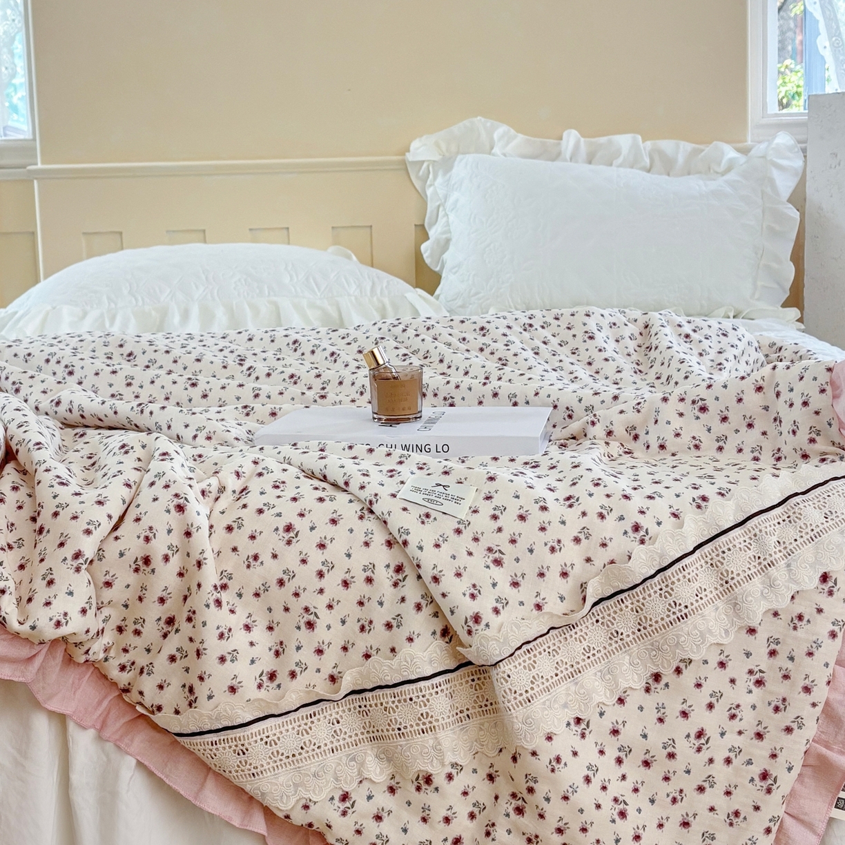 91家纺网 家纺一手货源 找家纺 有货 2026春夏新款全棉双层纱被子被芯-南法假日系列 紫鸢笺