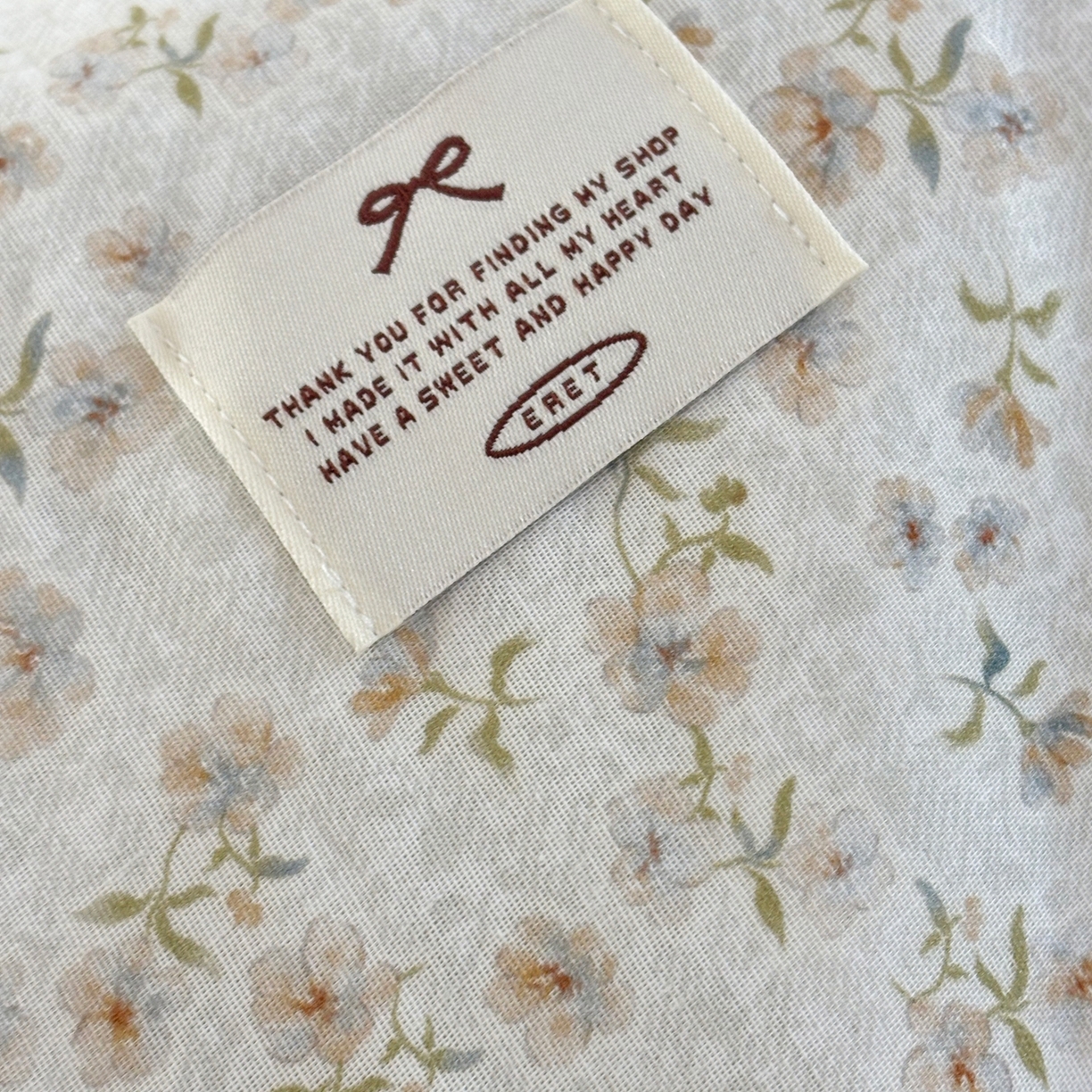 91家纺网 家纺一手货源 找家纺 有货 2026春夏新款全棉双层纱被子被芯-南法假日系列 淡花笺