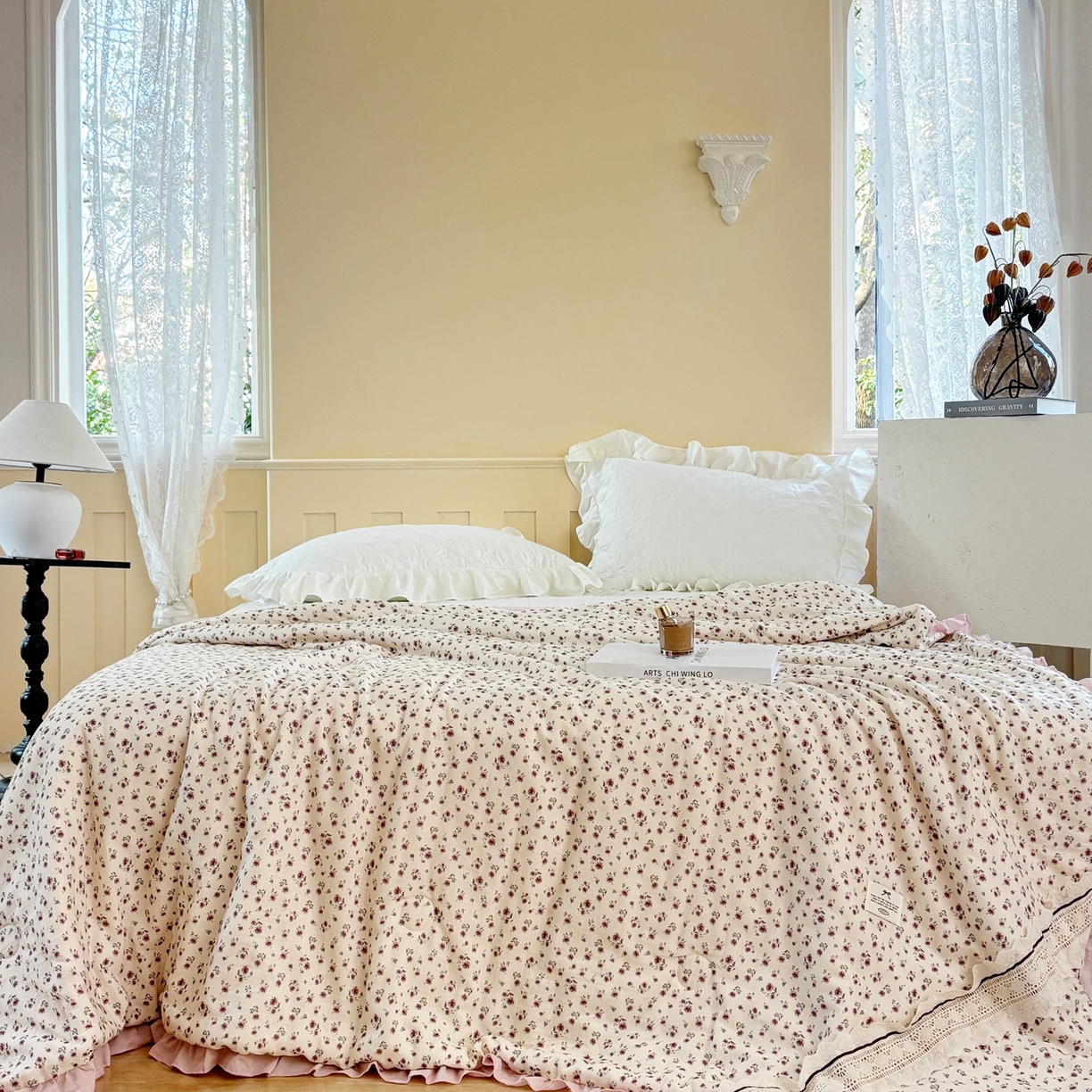 91家纺网 家纺一手货源 找家纺 有货 2026春夏新款全棉双层纱被子被芯-南法假日系列 紫鸢笺