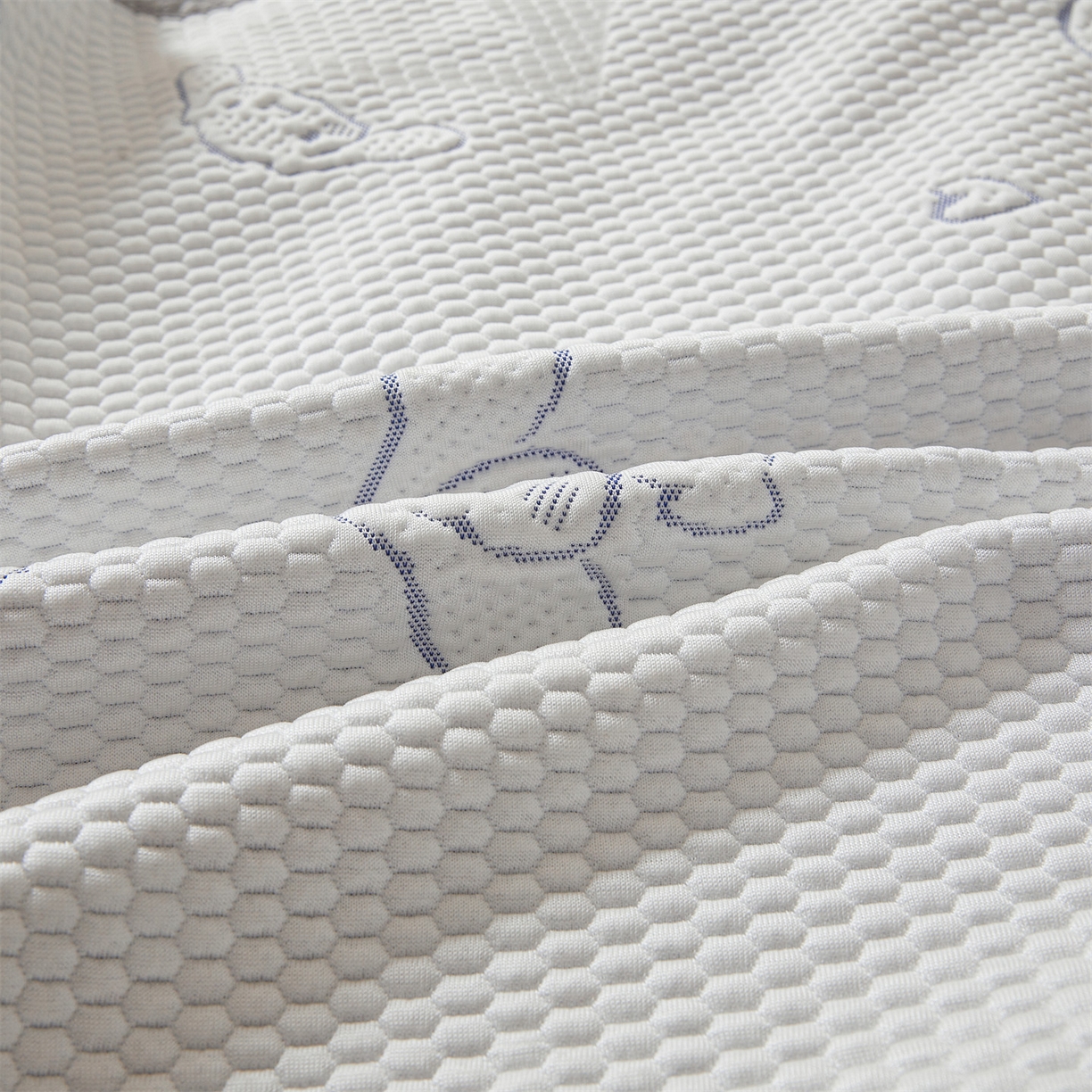 91家纺网 家纺一手货源 找家纺 恒爱家纺 2026新款冰豆豆冰丝床笠凉席席子凉席 大耳狗-蓝