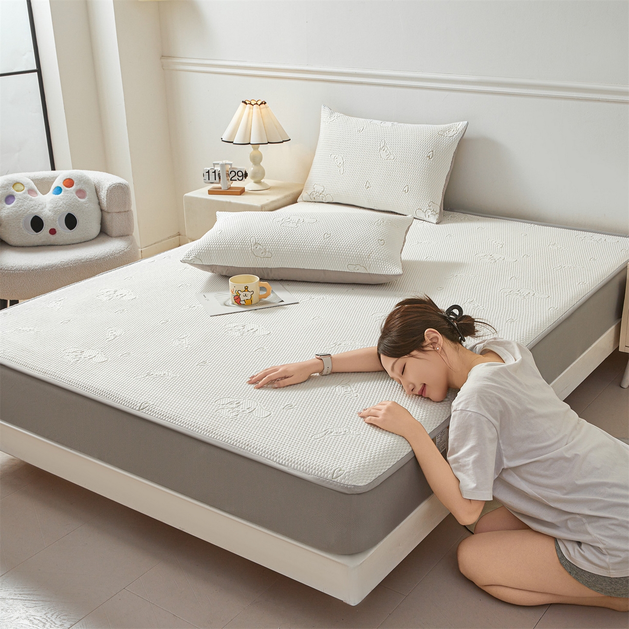 91家纺网 家纺一手货源 找家纺 恒爱家纺 2026新款冰豆豆冰丝床笠凉席席子凉席 大耳狗-绿