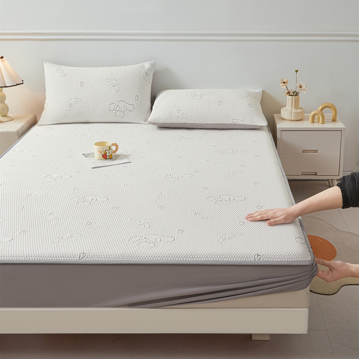 91家纺网 家纺一手货源 找家纺 恒爱家纺 2026新款冰豆豆冰丝床笠凉席席子凉席 大耳狗-浅灰