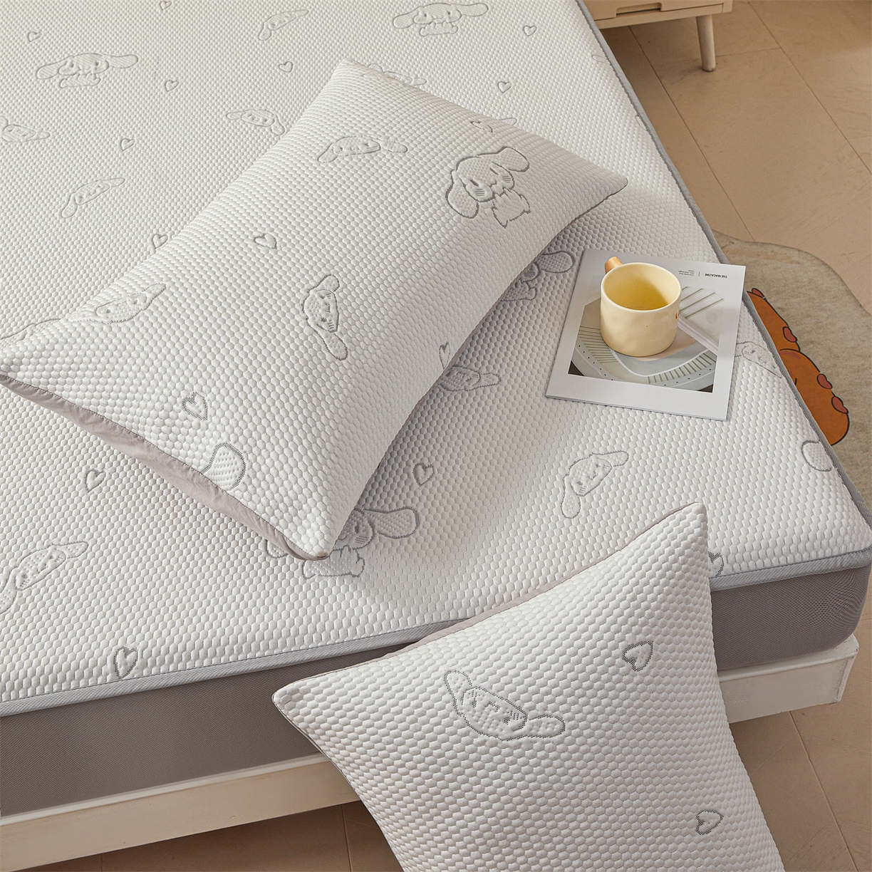 91家纺网 家纺一手货源 找家纺 恒爱家纺 2026新款冰豆豆冰丝床笠凉席席子凉席 大耳狗-浅灰