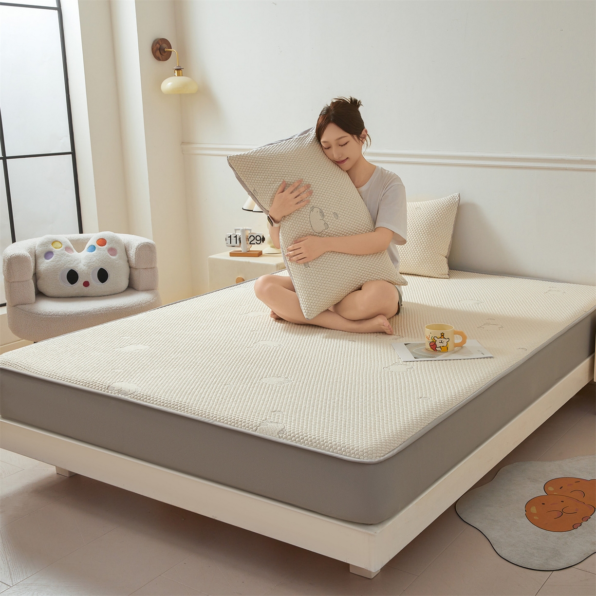 91家纺网 家纺一手货源 找家纺 恒爱家纺 2026新款冰豆豆冰丝床笠凉席席子凉席 卡皮巴拉-浅灰