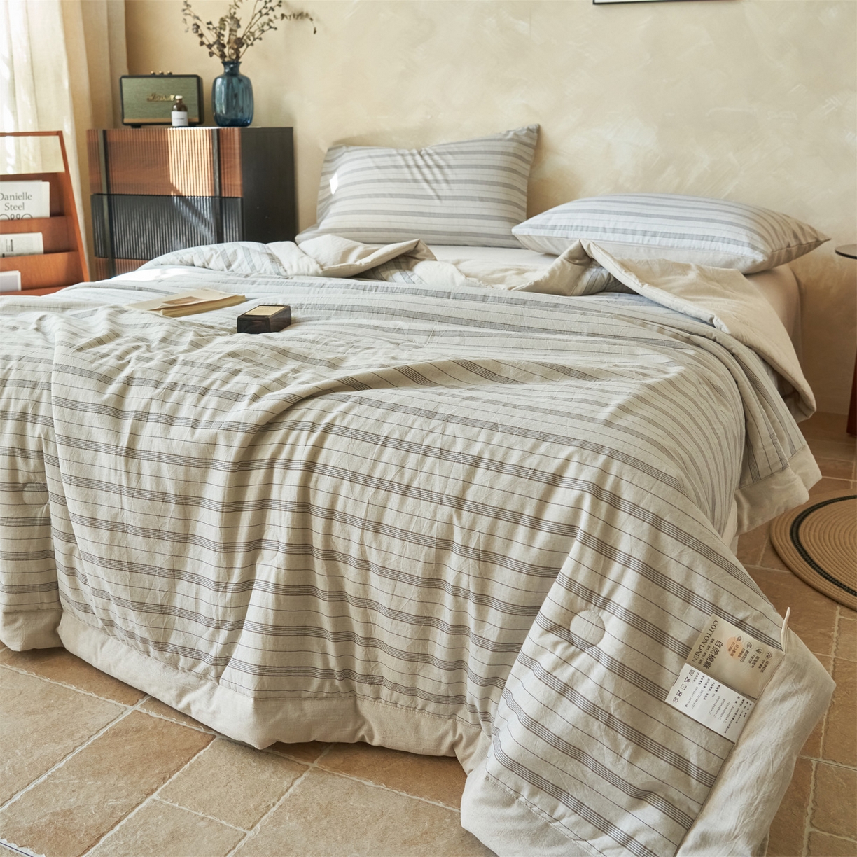 91家纺网 家纺一手货源 找家纺 恒爱家纺 2026春夏新款全棉棉麻夏被夏凉被空调被四件套系列 佰锦-浅灰