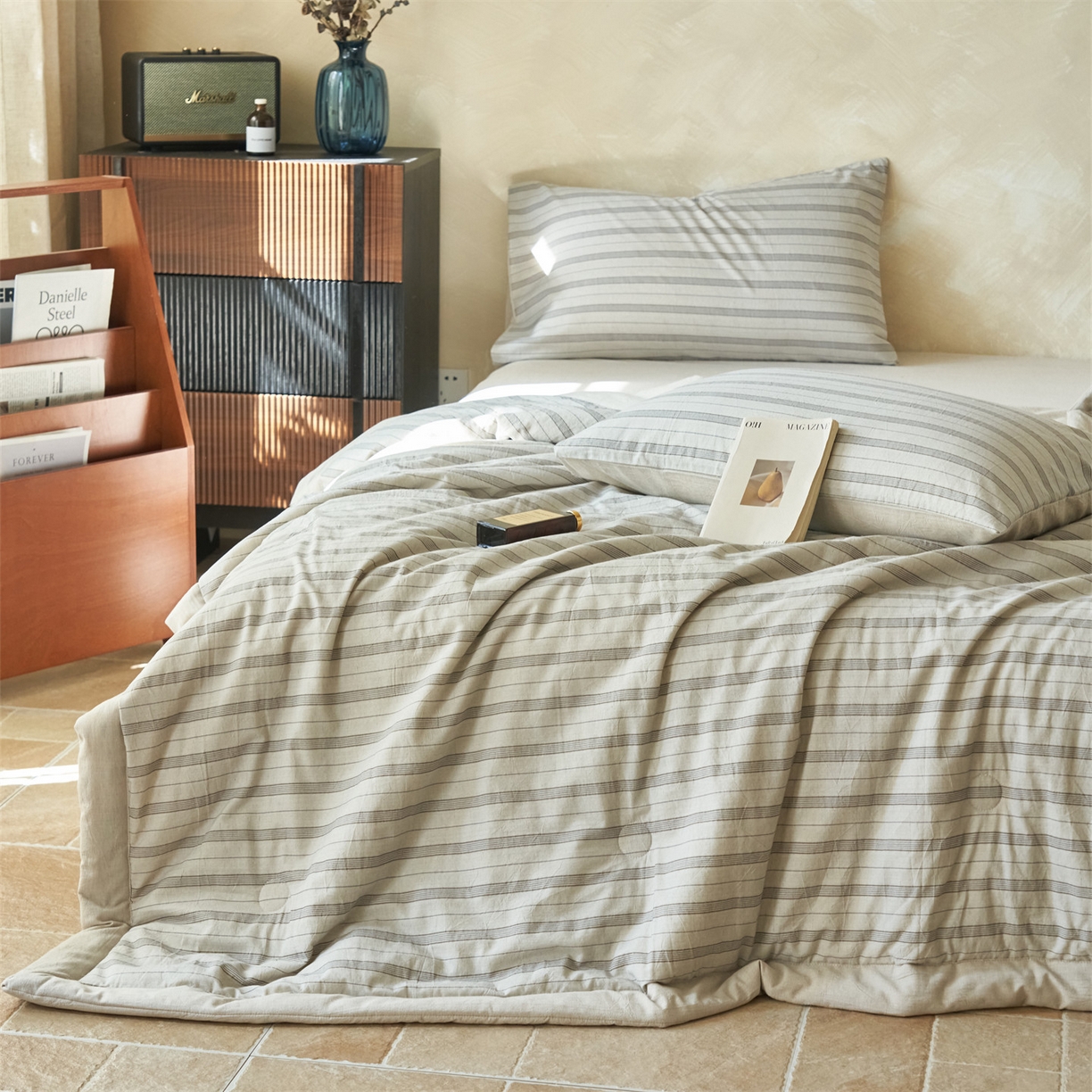 91家纺网 家纺一手货源 找家纺 恒爱家纺 2026春夏新款全棉棉麻夏被夏凉被空调被四件套系列 佰锦-浅灰