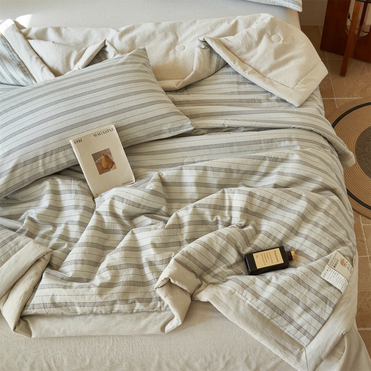 91家纺网 家纺一手货源 找家纺 恒爱家纺 2026春夏新款全棉棉麻夏被夏凉被空调被四件套系列 佰锦-浅灰