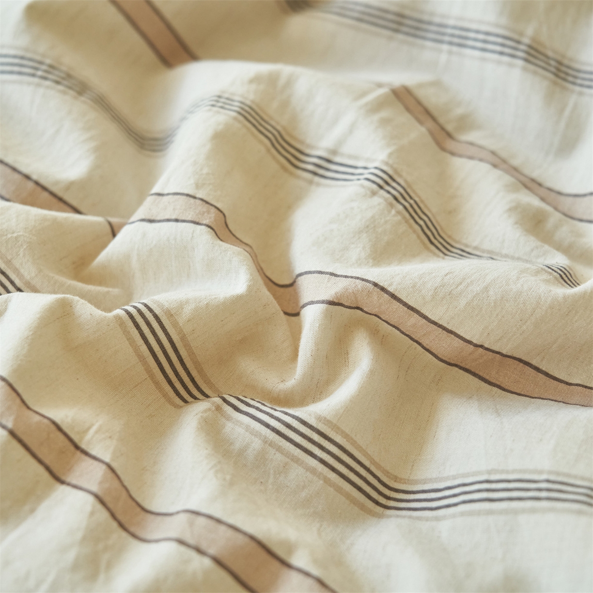 91家纺网 家纺一手货源 找家纺 恒爱家纺 2026春夏新款全棉棉麻夏被夏凉被空调被四件套系列 棠川