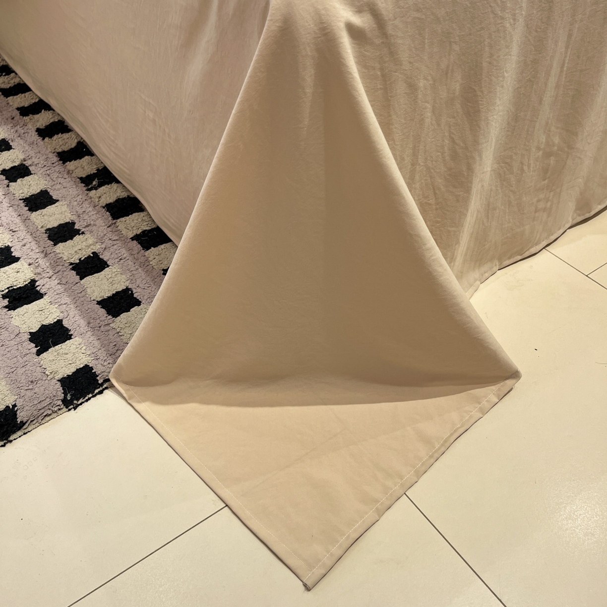 91家纺网 家纺一手货源 找家纺 一加一 2026新款云柔棉印花凉感冰蚕夏被夏凉被空调被四件套 告白兔