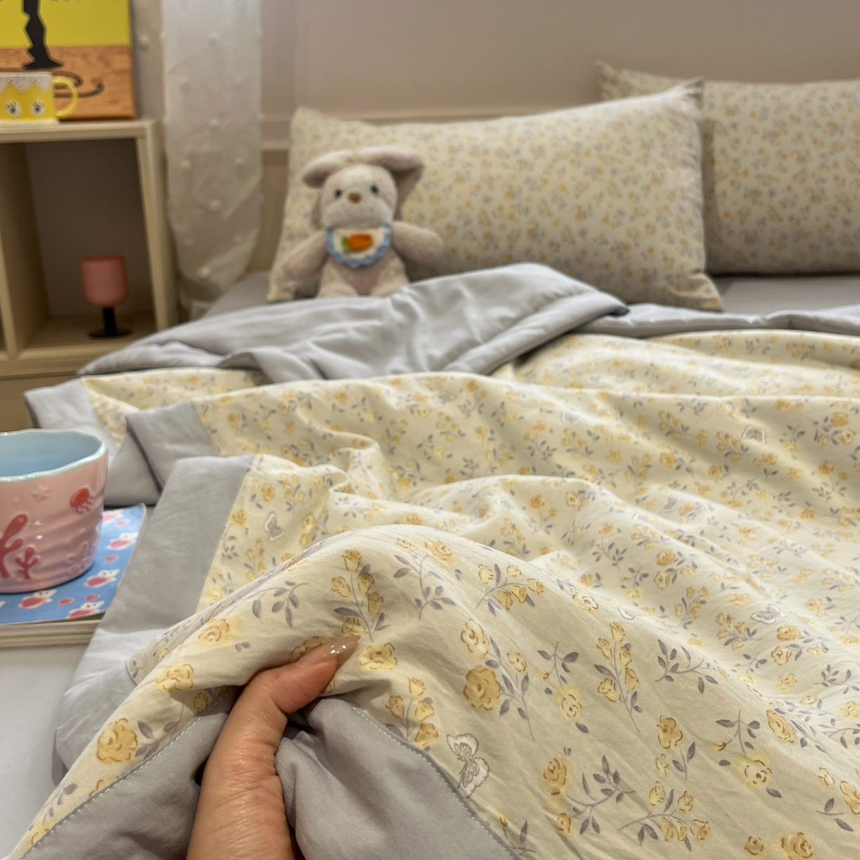 91家纺网 家纺一手货源 找家纺 一加一 2026新款云柔棉印花凉感冰蚕夏被夏凉被空调被四件套 花涧