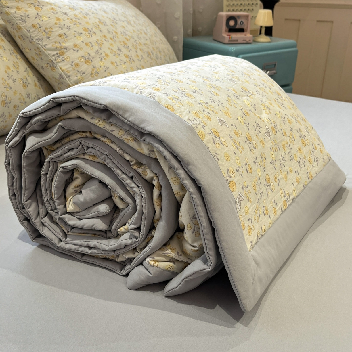 91家纺网 家纺一手货源 找家纺 一加一 2026新款云柔棉印花凉感冰蚕夏被夏凉被空调被四件套 花涧