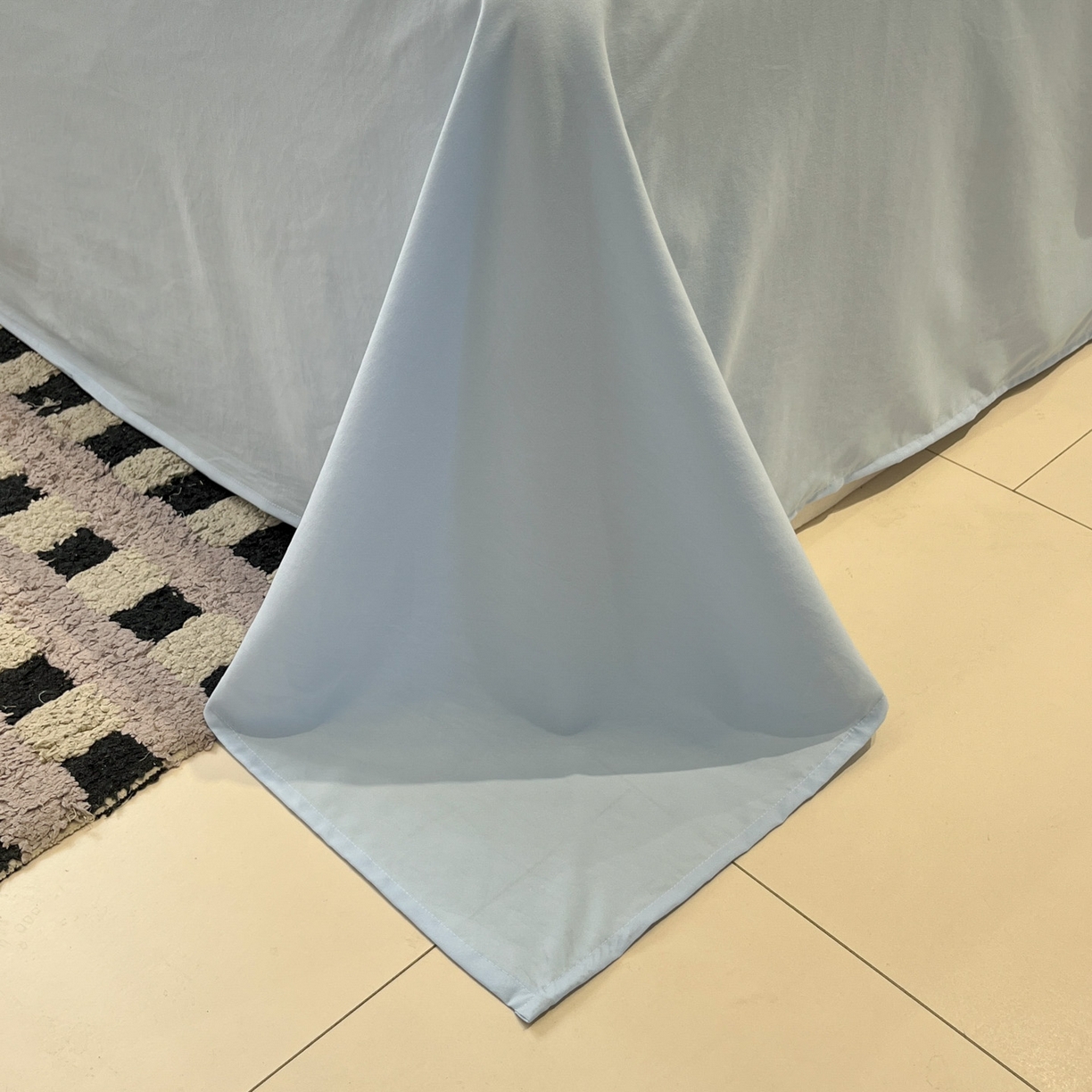 91家纺网 家纺一手货源 找家纺 一加一 2026新款云柔棉印花凉感冰蚕夏被夏凉被空调被四件套 奶油大耳狗