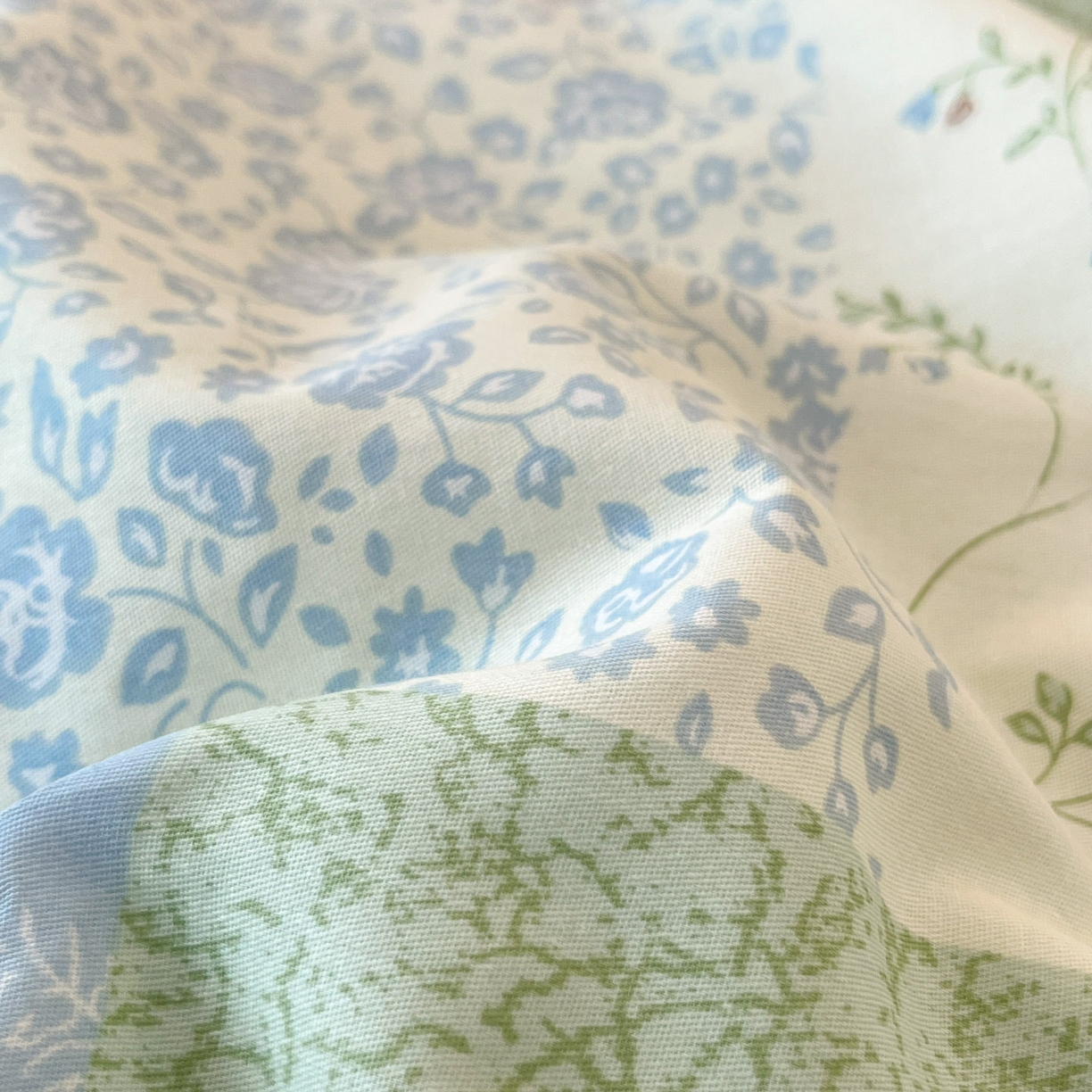 91家纺网 家纺一手货源 找家纺 一加一 2026新款全棉新疆棉花夏被夏凉被空调被四件套-棉语清夏 百家福