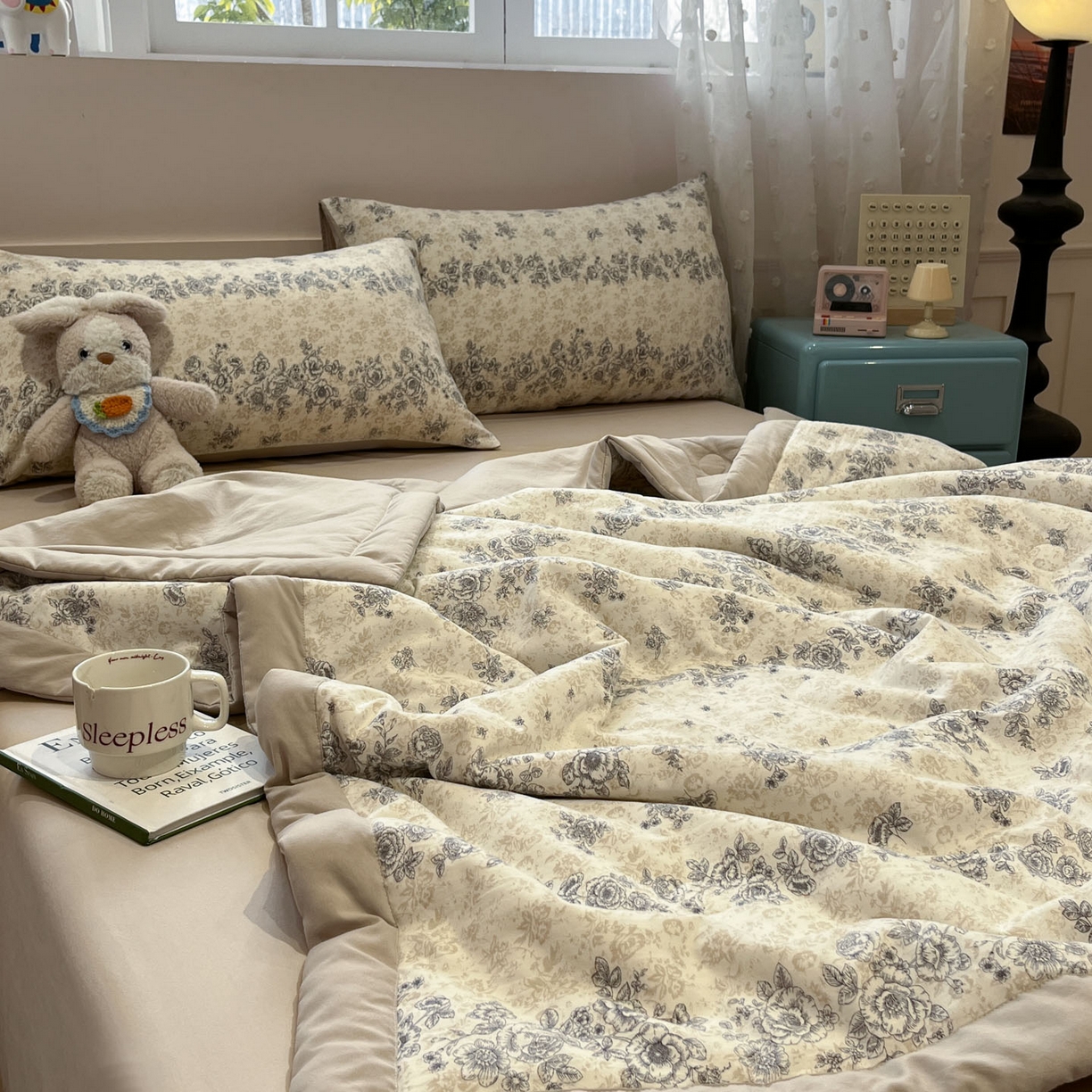 91家纺网 家纺一手货源 找家纺 一加一 2026新款云柔棉印花凉感冰蚕夏被夏凉被空调被四件套 温柔花香