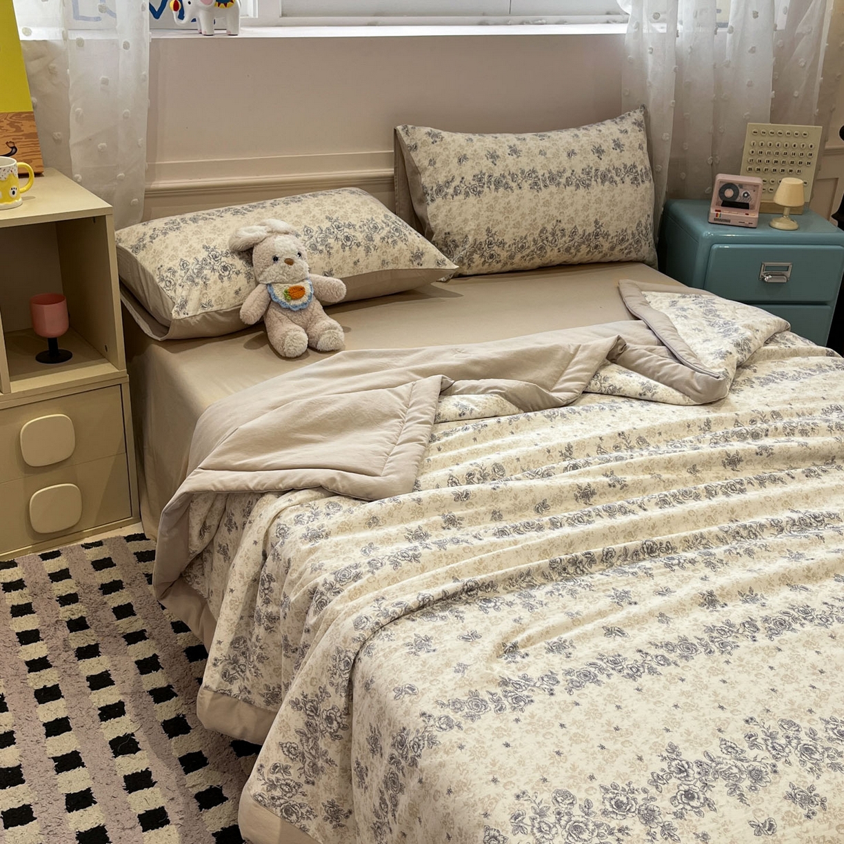 91家纺网 家纺一手货源 找家纺 一加一 2026新款云柔棉印花凉感冰蚕夏被夏凉被空调被四件套 温柔花香