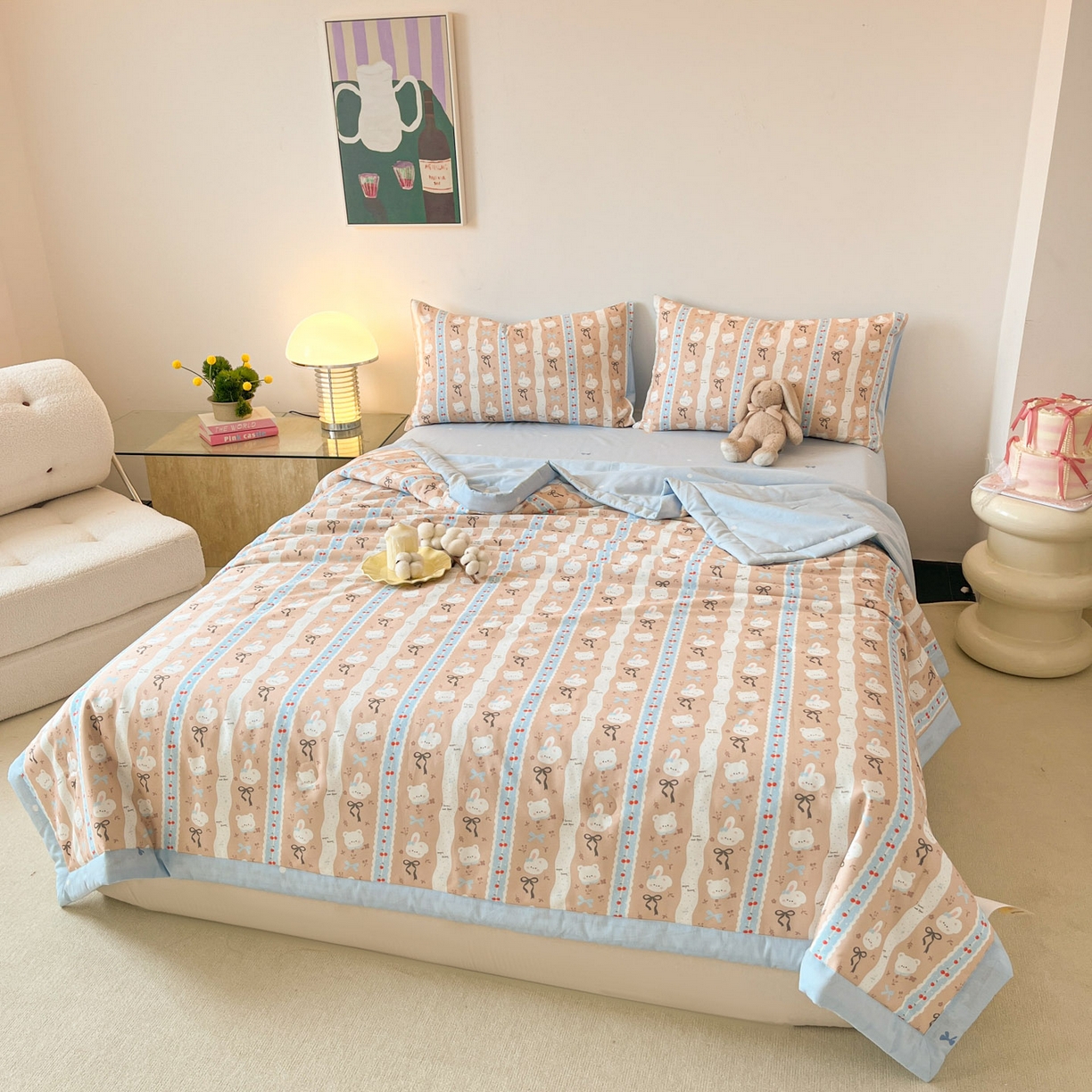 91家纺网 家纺一手货源 找家纺 一加一 2026新款全棉新疆棉花夏被夏凉被空调被四件套-棉语清夏 风铃小兔