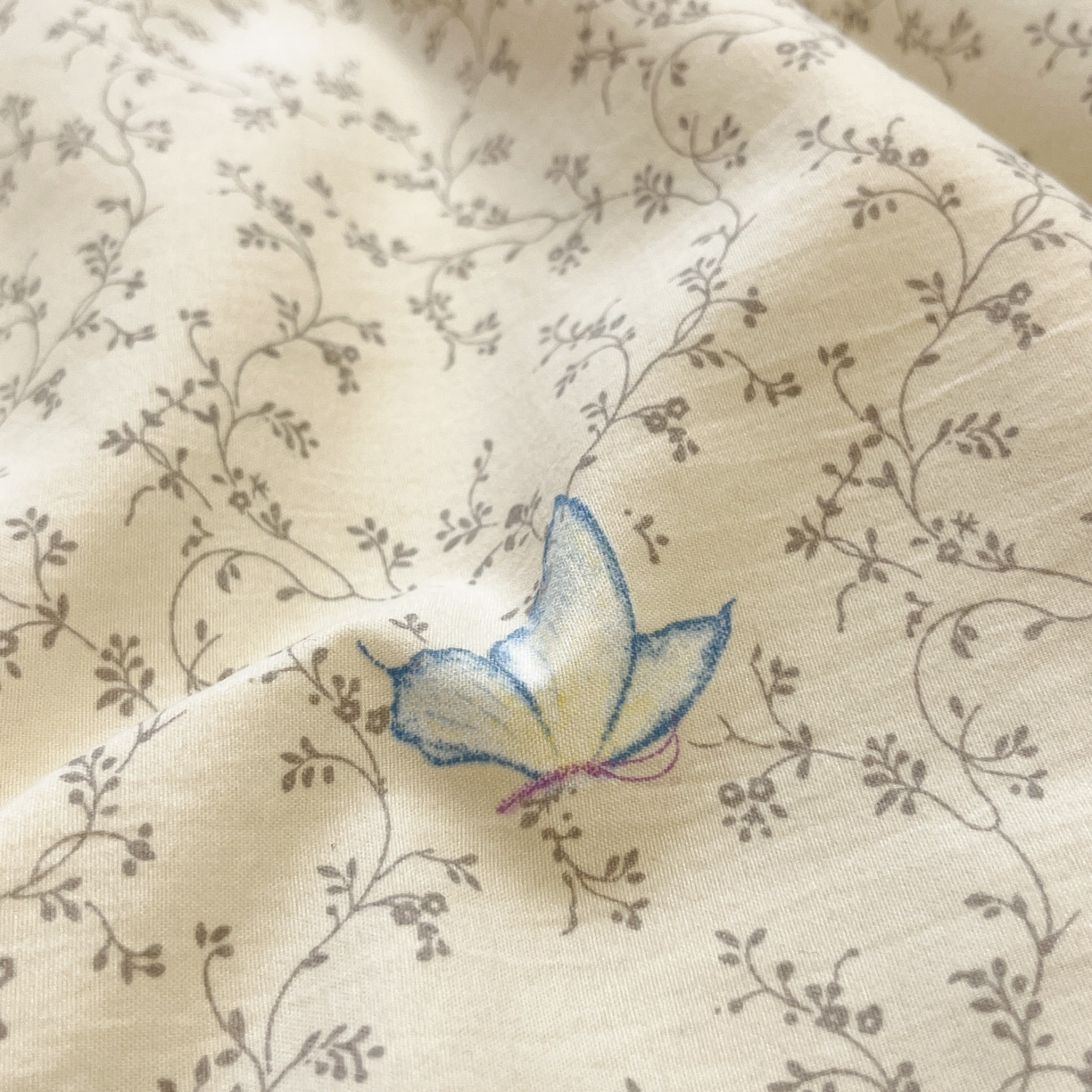 91家纺网 家纺一手货源 找家纺 一加一 2026新款云柔棉印花凉感冰蚕夏被夏凉被空调被四件套 相思