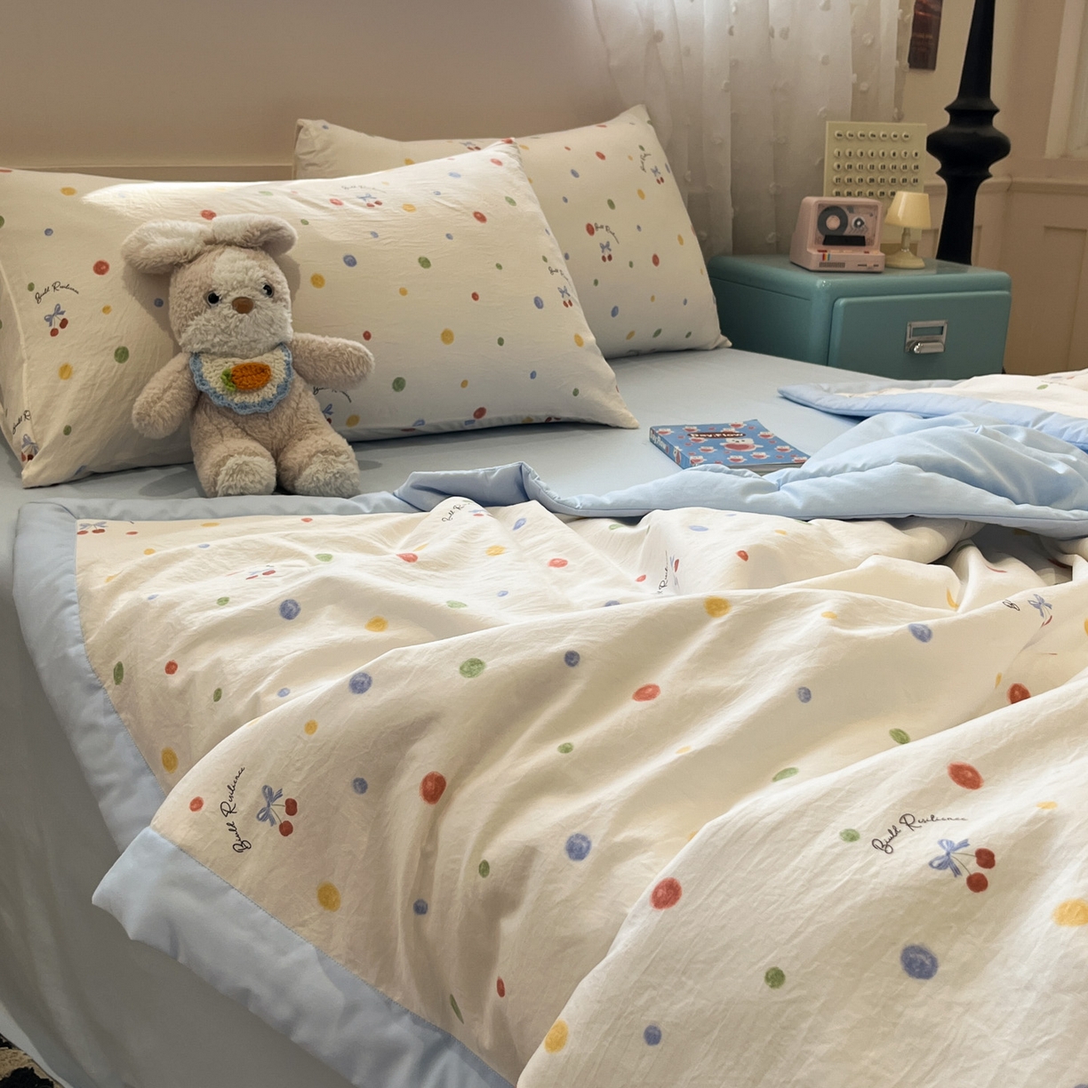 91家纺网 家纺一手货源 找家纺 一加一 2026新款云柔棉印花凉感冰蚕夏被夏凉被空调被四件套 阳光心情