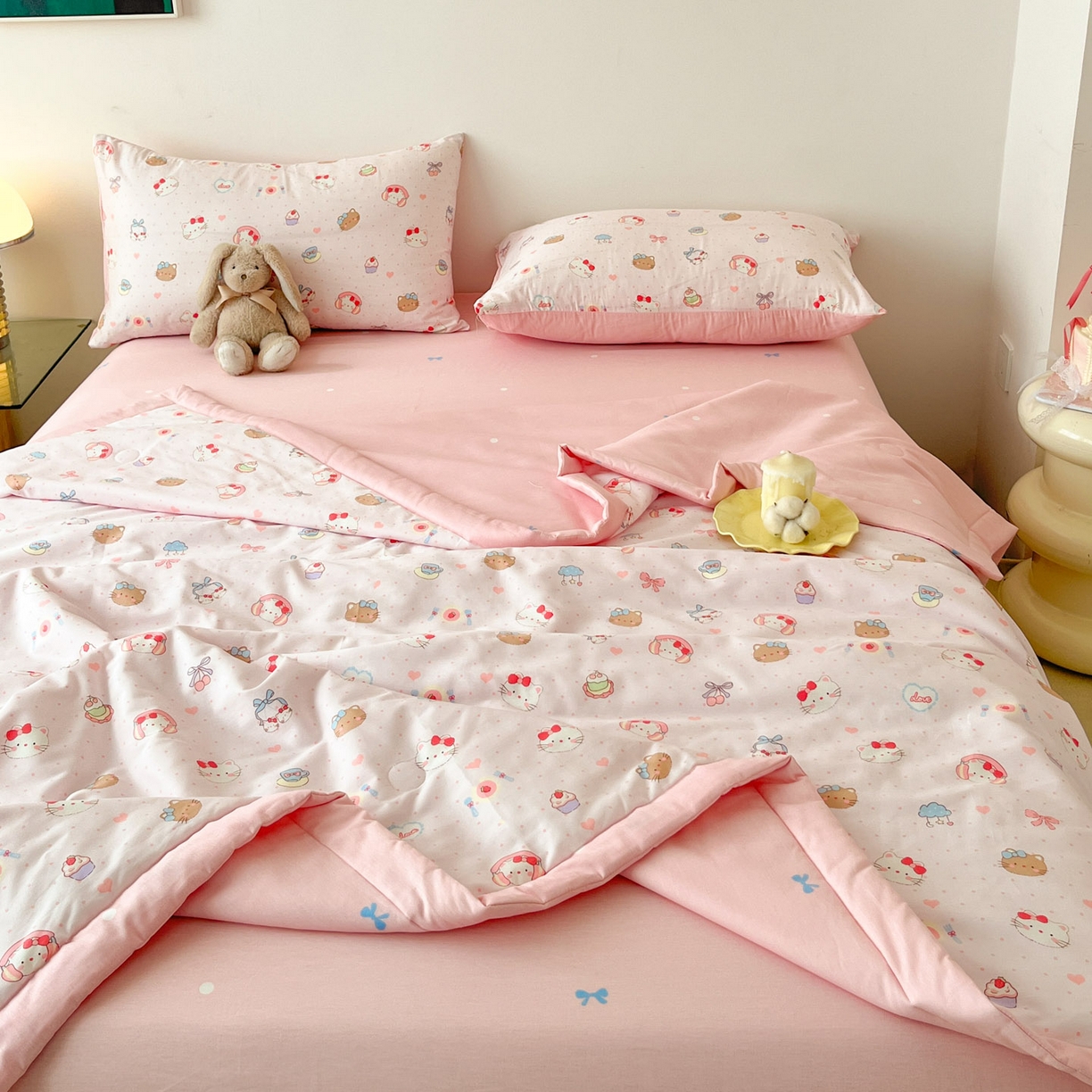 91家纺网 家纺一手货源 找家纺 一加一 2026新款全棉新疆棉花夏被夏凉被空调被四件套-棉语清夏 猫猫乐园