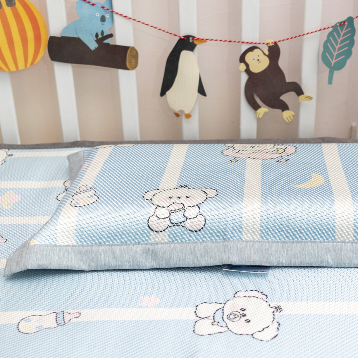 91家纺网 家纺一手货源 找家纺 欣宜家纺 2026新款A类宽边儿童冰藤席 小奶瓶