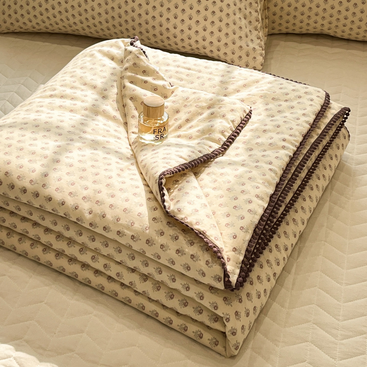 一加一 2026新款全棉双层纱印花小花边大豆夏被夏凉被空调被-花纱眠夏 花影