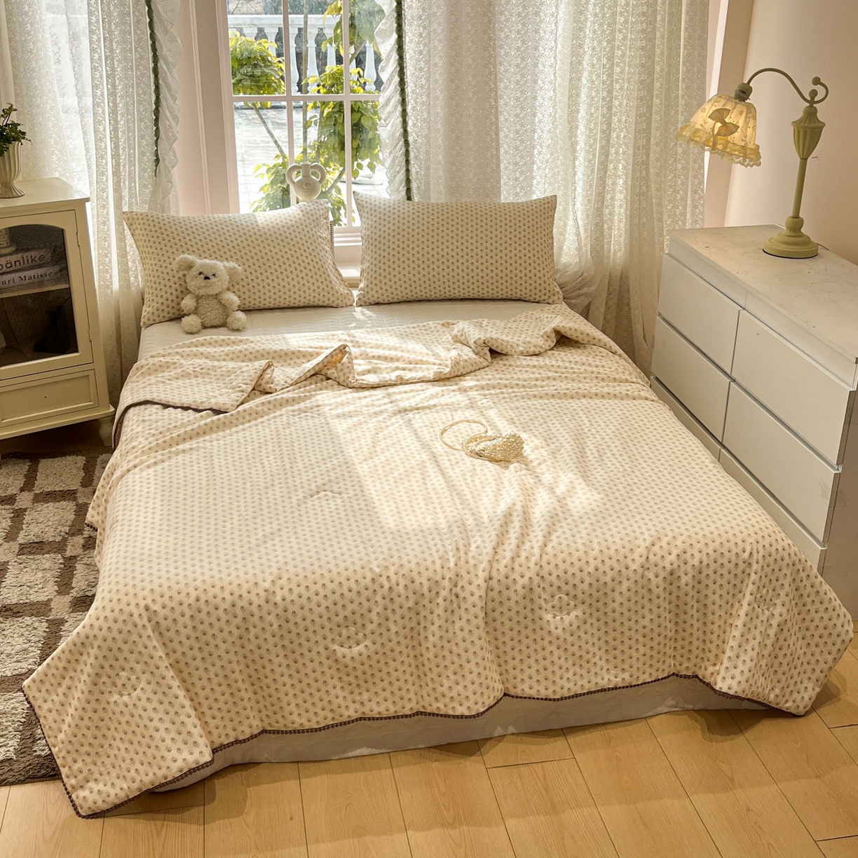 91家纺网 家纺一手货源 找家纺 一加一 2026新款全棉双层纱印花小花边大豆夏被夏凉被空调被-花纱眠夏 花影