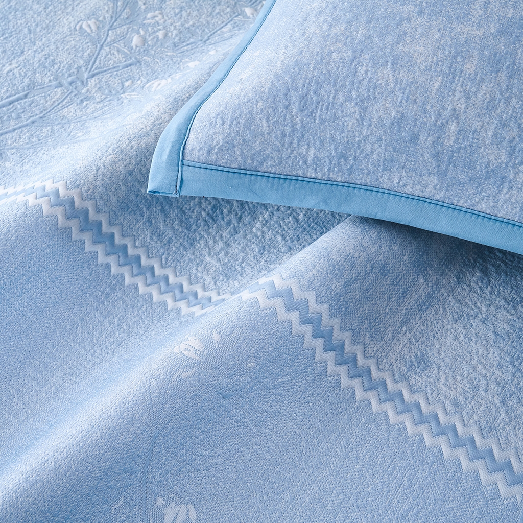 91家纺网 家纺一手货源 找家纺 青雅席业 2026新款A类凉感豆豆席凉席席子-床裙款 床裙款-花枝招展-蓝