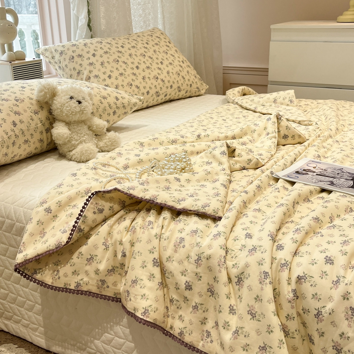 91家纺网 家纺一手货源 找家纺 一加一 2026新款全棉双层纱印花小花边大豆夏被夏凉被空调被-花纱眠夏 山花轻