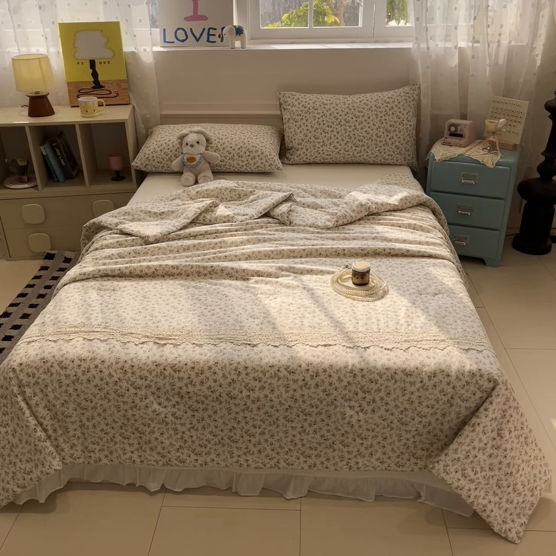 91家纺网 家纺一手货源 找家纺 （总）一加一 2026新款纯棉双层纱花边蚕丝润肤夏被夏凉被空调被-棉边夏序
