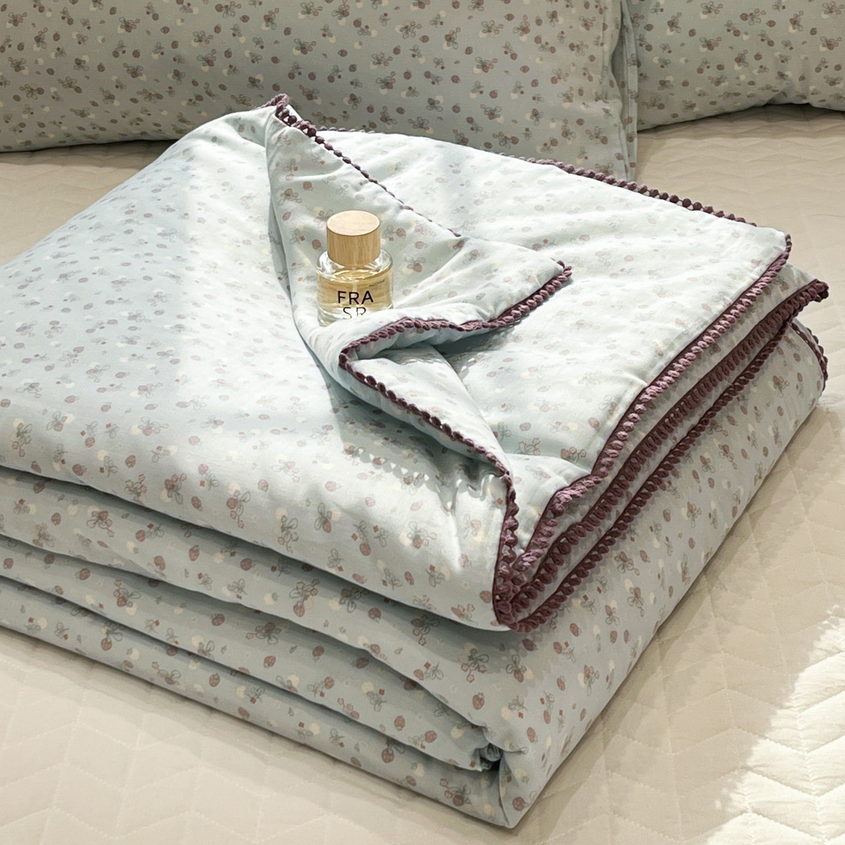 一加一 2026新款全棉双层纱印花小花边大豆夏被夏凉被空调被-花纱眠夏 甜莓