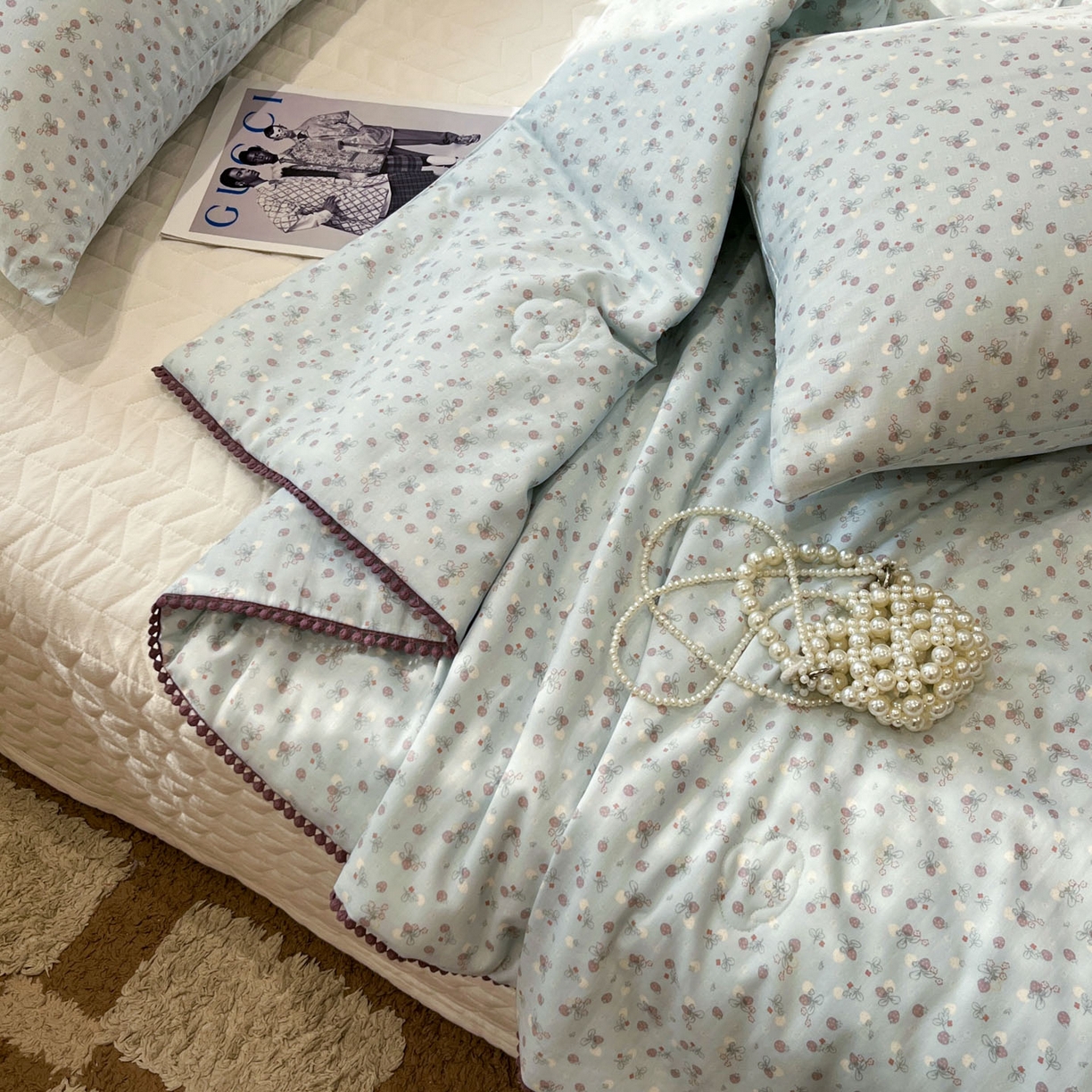 91家纺网 家纺一手货源 找家纺 一加一 2026新款全棉双层纱印花小花边大豆夏被夏凉被空调被-花纱眠夏 甜莓